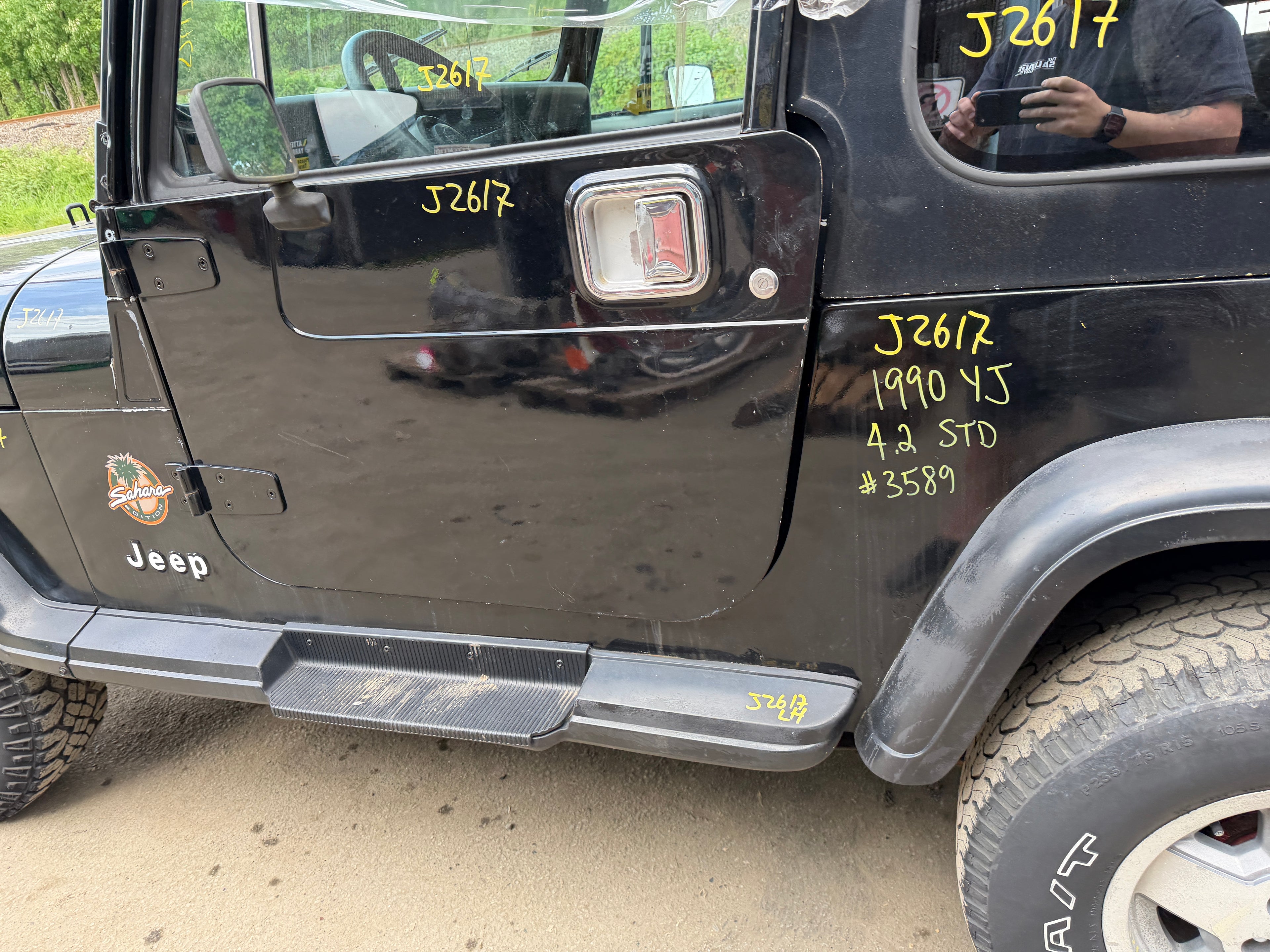 1990 Jeep Wrangler YJ Laredo 4.2 – J2617