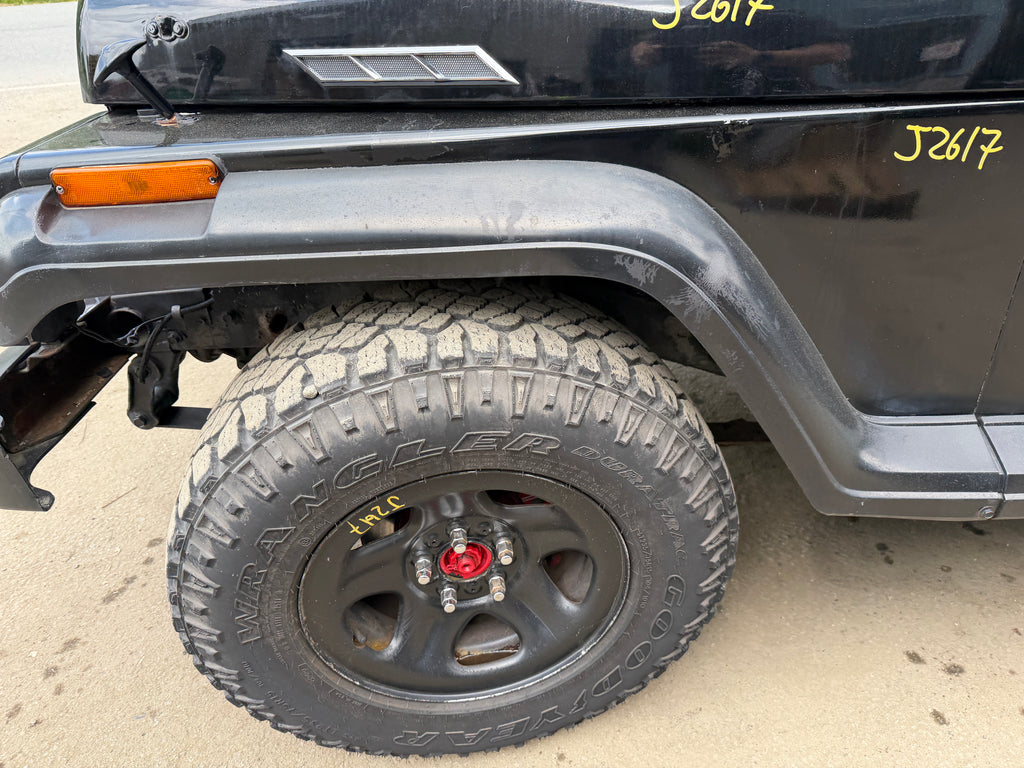 1990 Jeep Wrangler YJ Laredo 4.2 – J2617