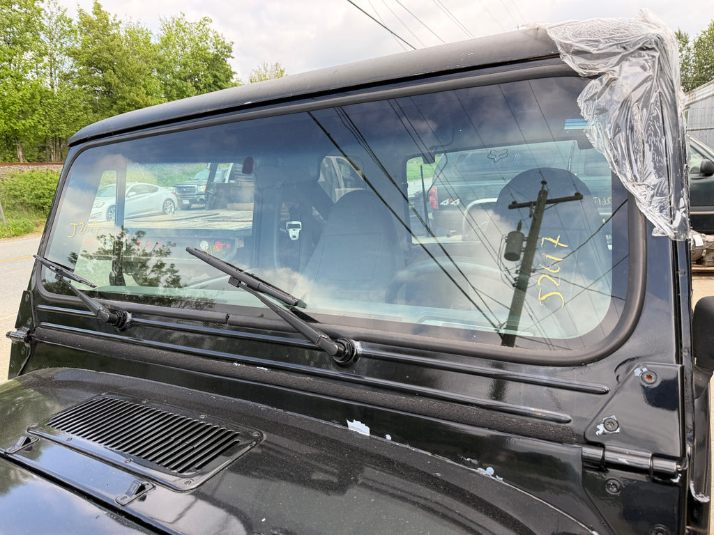 1990 Jeep Wrangler YJ Laredo 4.2 – J2617