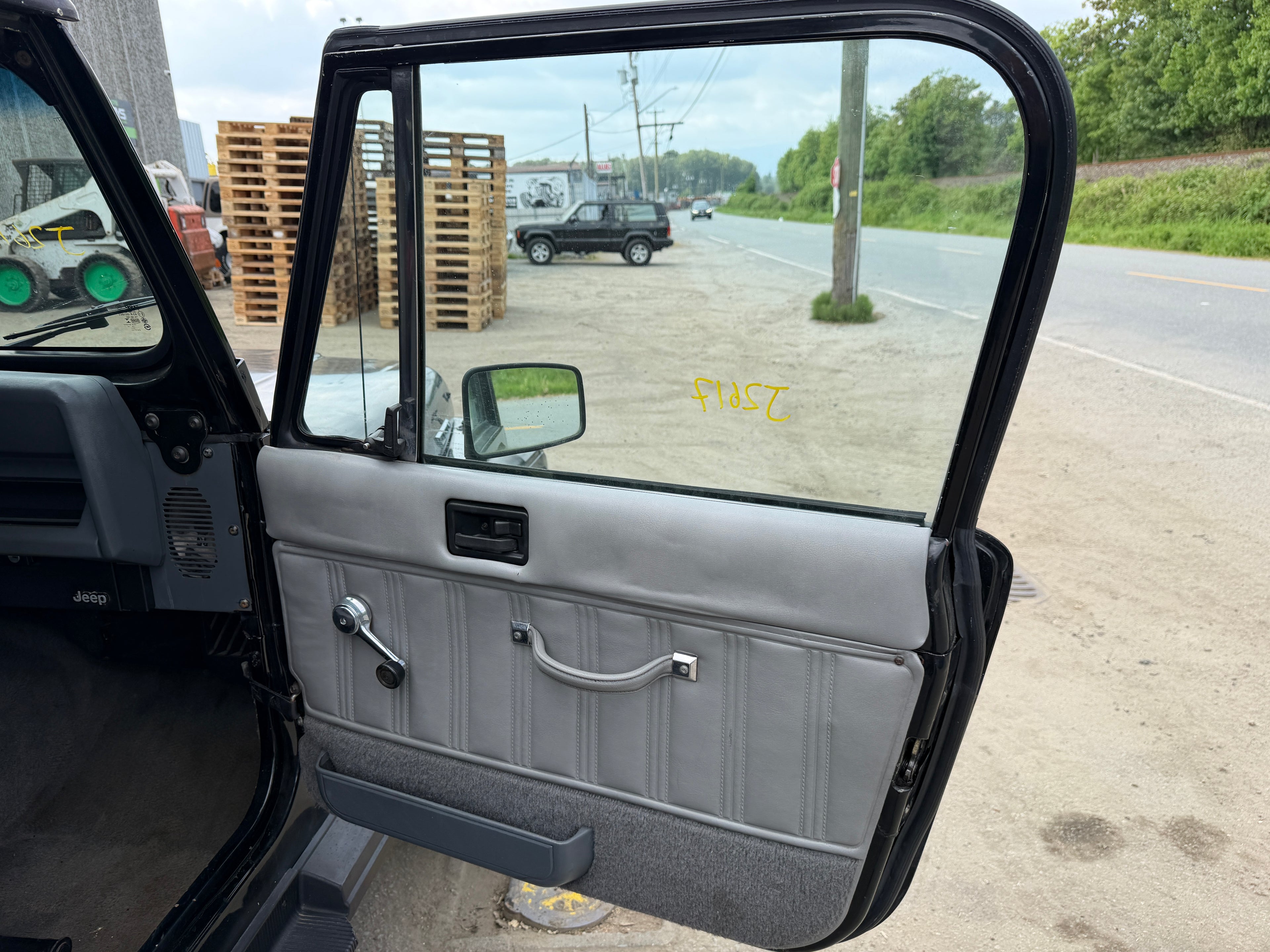 1990 Jeep Wrangler YJ Laredo 4.2 – J2617