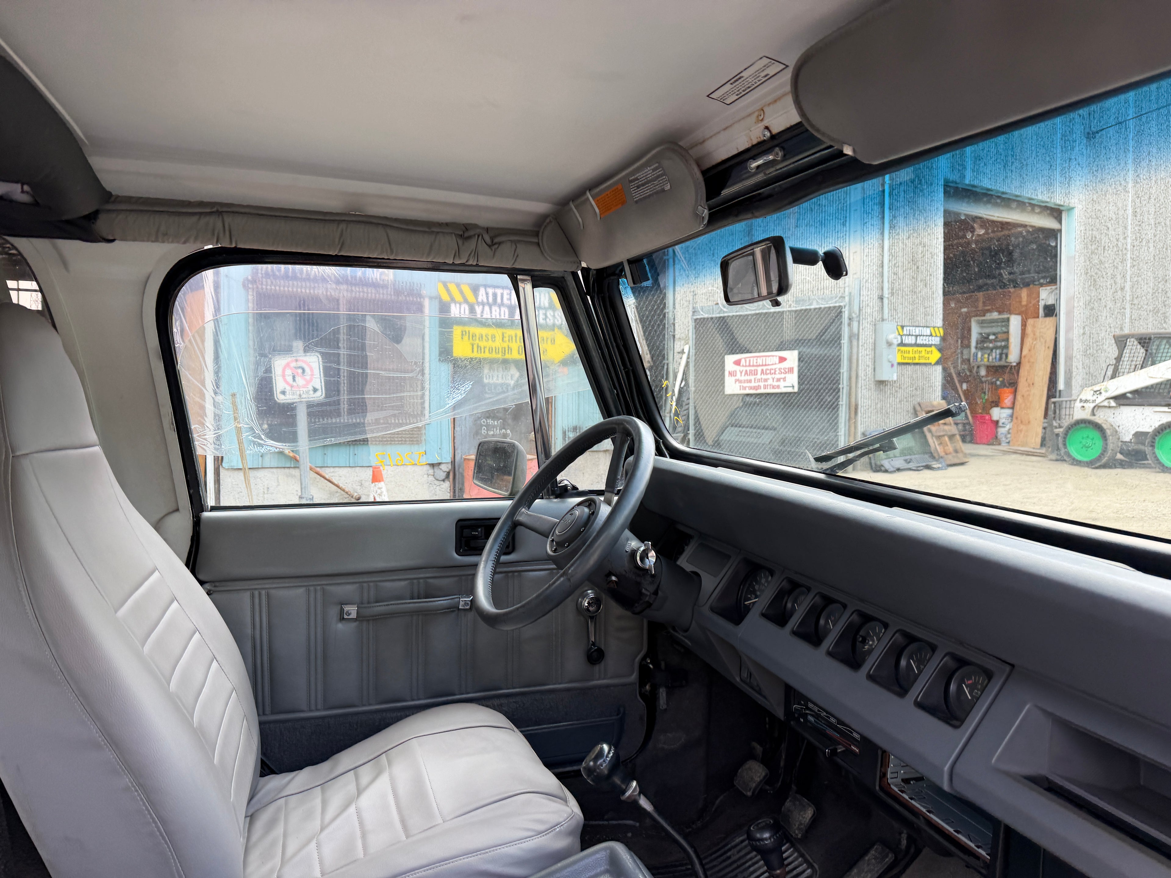 1990 Jeep Wrangler YJ Laredo 4.2 – J2617