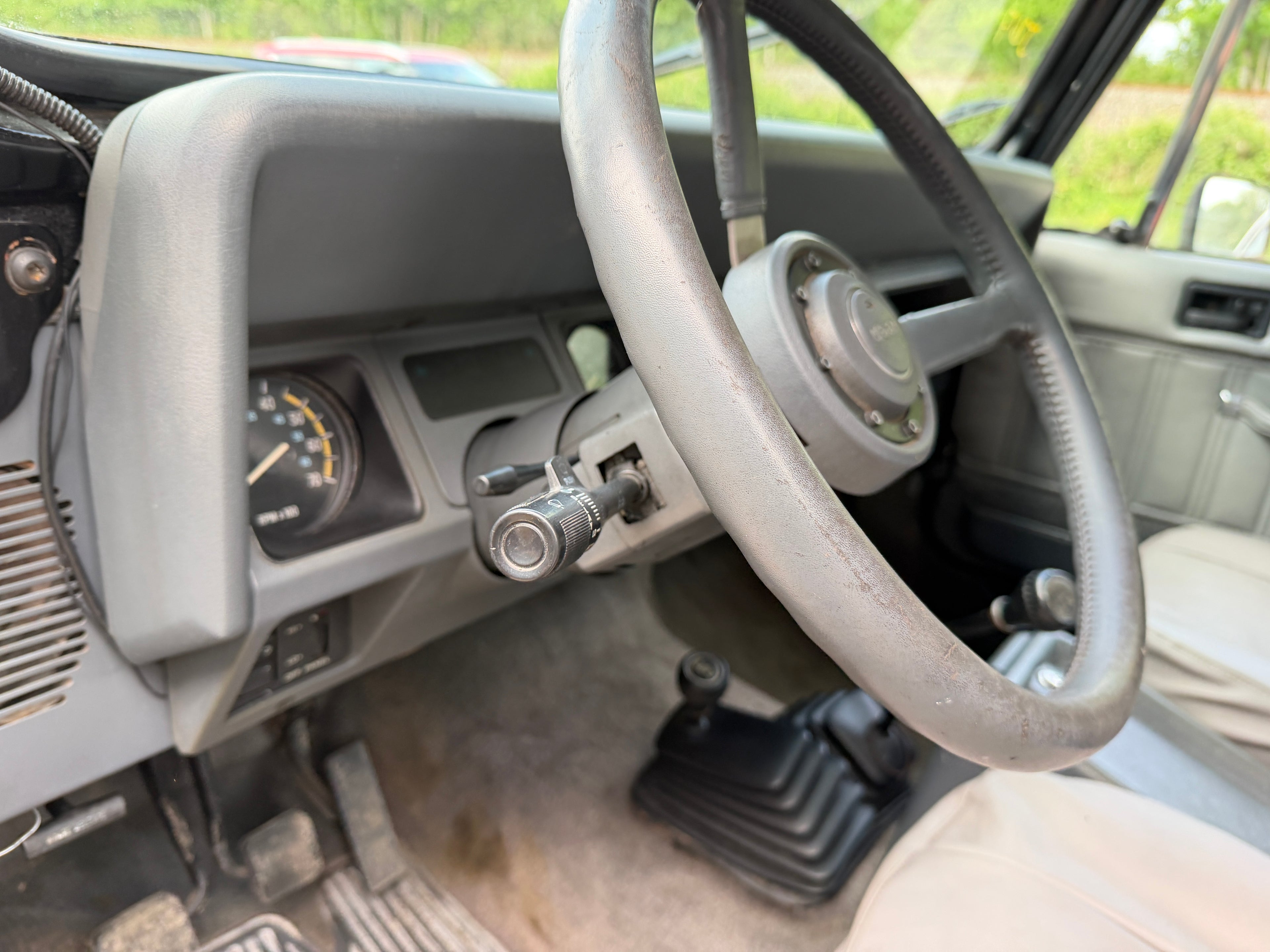 1990 Jeep Wrangler YJ Laredo 4.2 – J2617