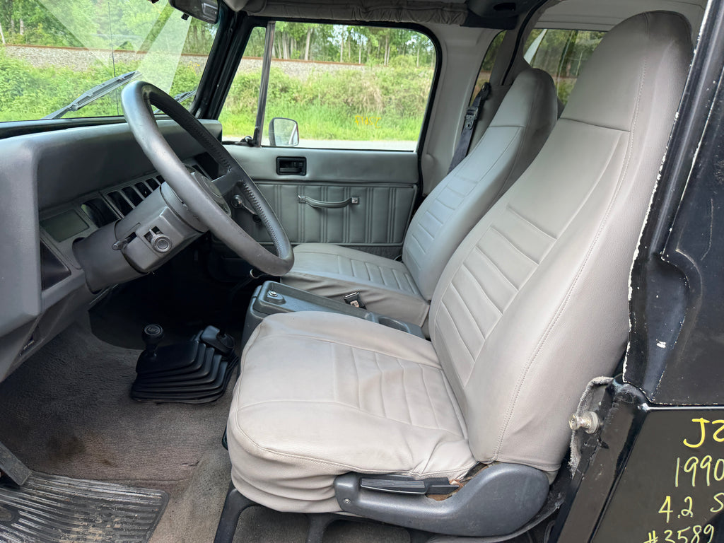 1990 Jeep Wrangler YJ Laredo 4.2 – J2617
