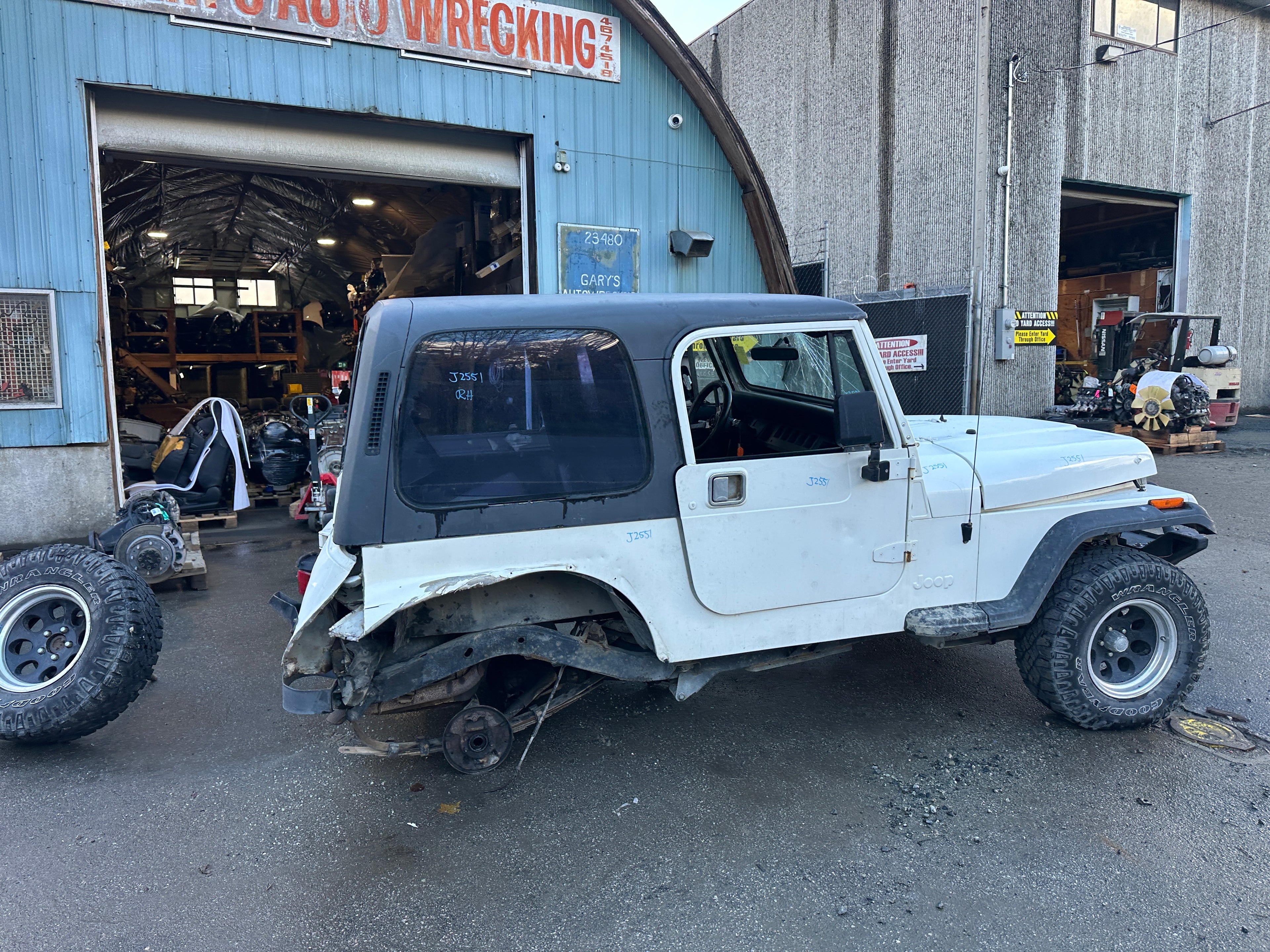1995 Jeep Wrangler YJ Rio Grande 2.5 – J2551