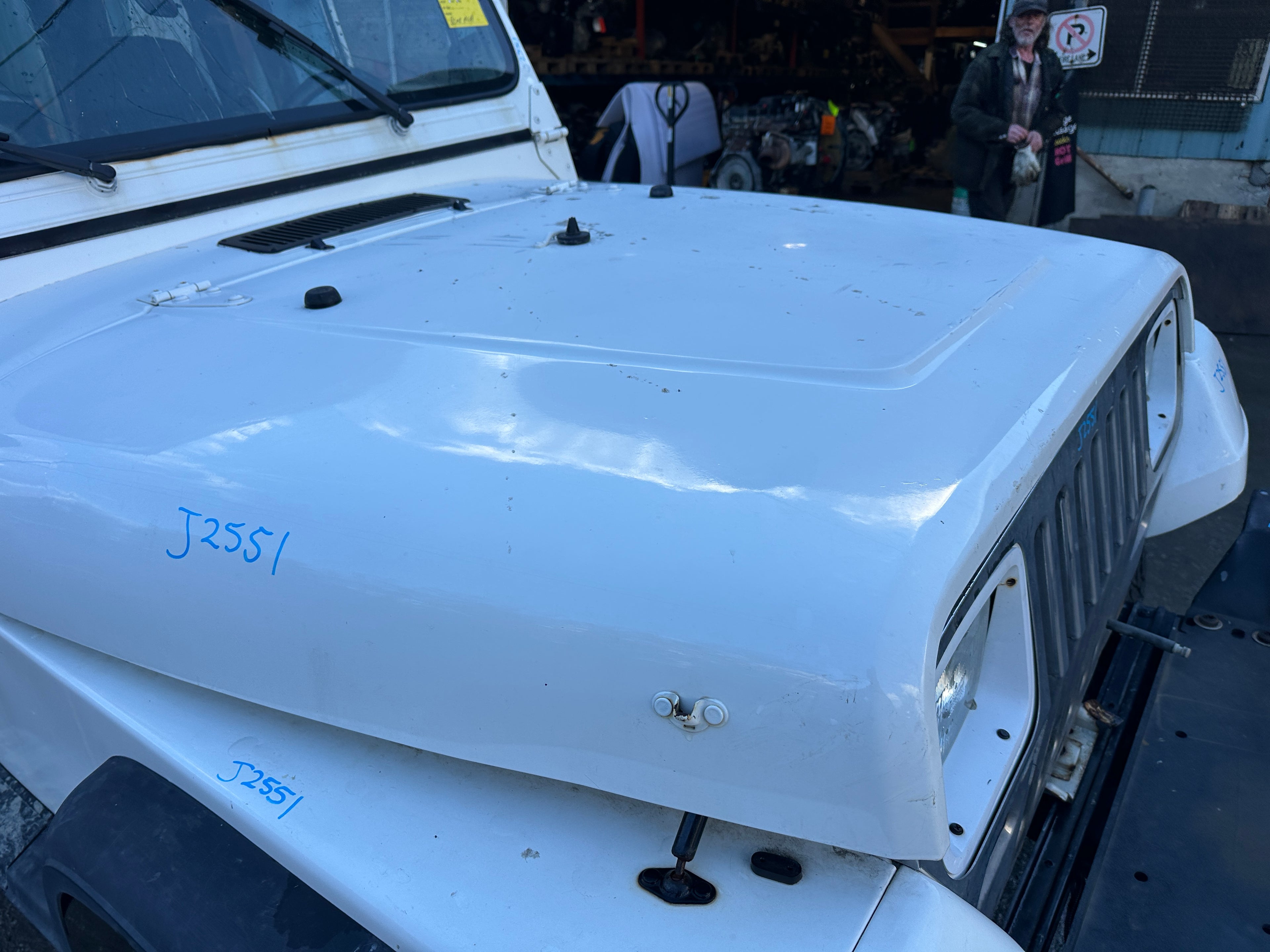 1995 Jeep Wrangler YJ Rio Grande 2.5 – J2551