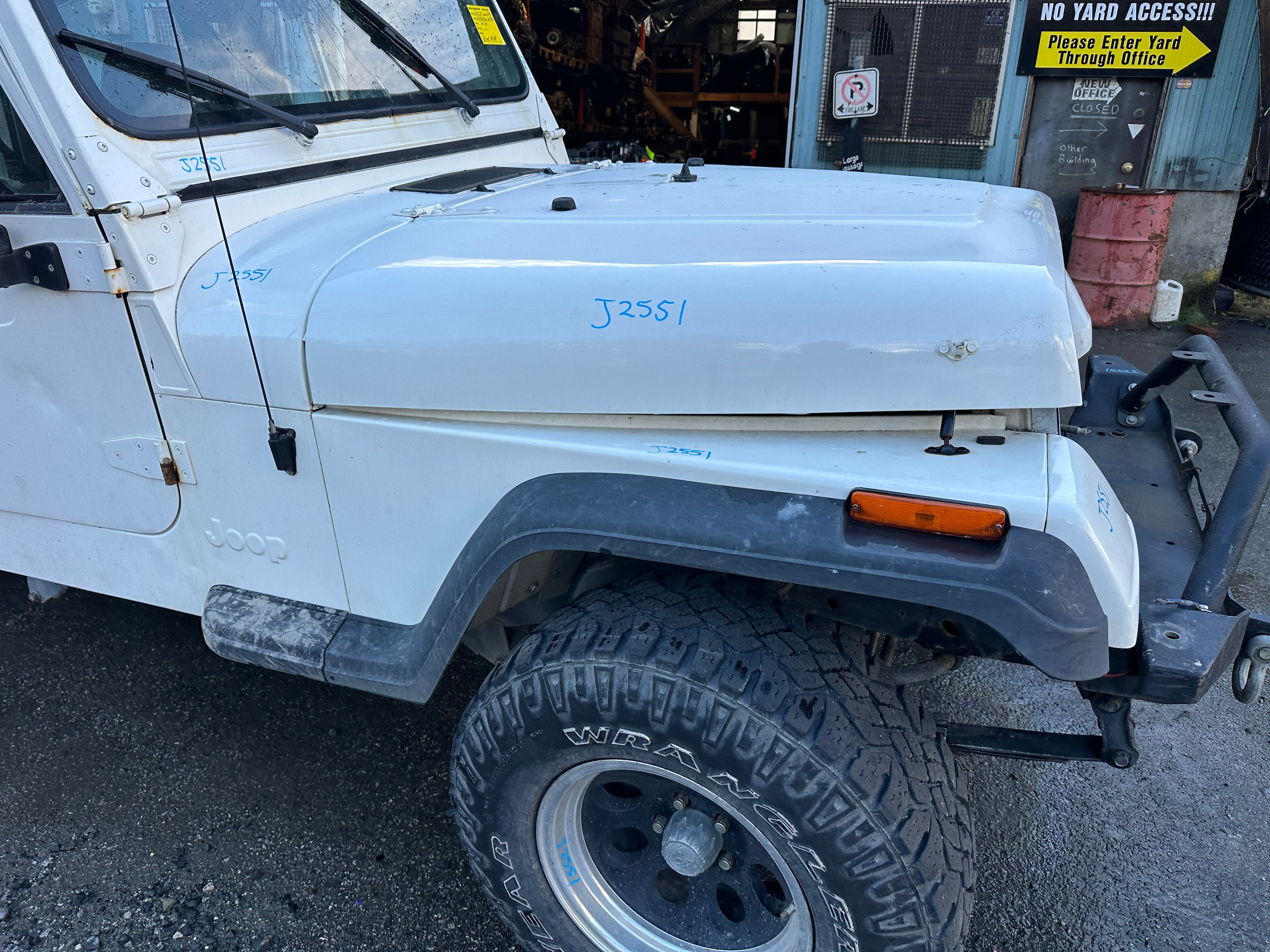 1995 Jeep Wrangler YJ Rio Grande 2.5 – J2551