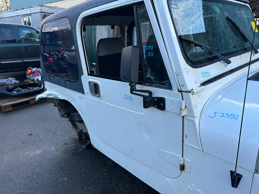 1995 Jeep Wrangler YJ Rio Grande 2.5 – J2551