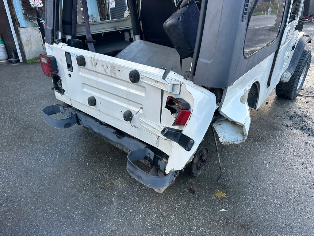 1995 Jeep Wrangler YJ Rio Grande 2.5 – J2551