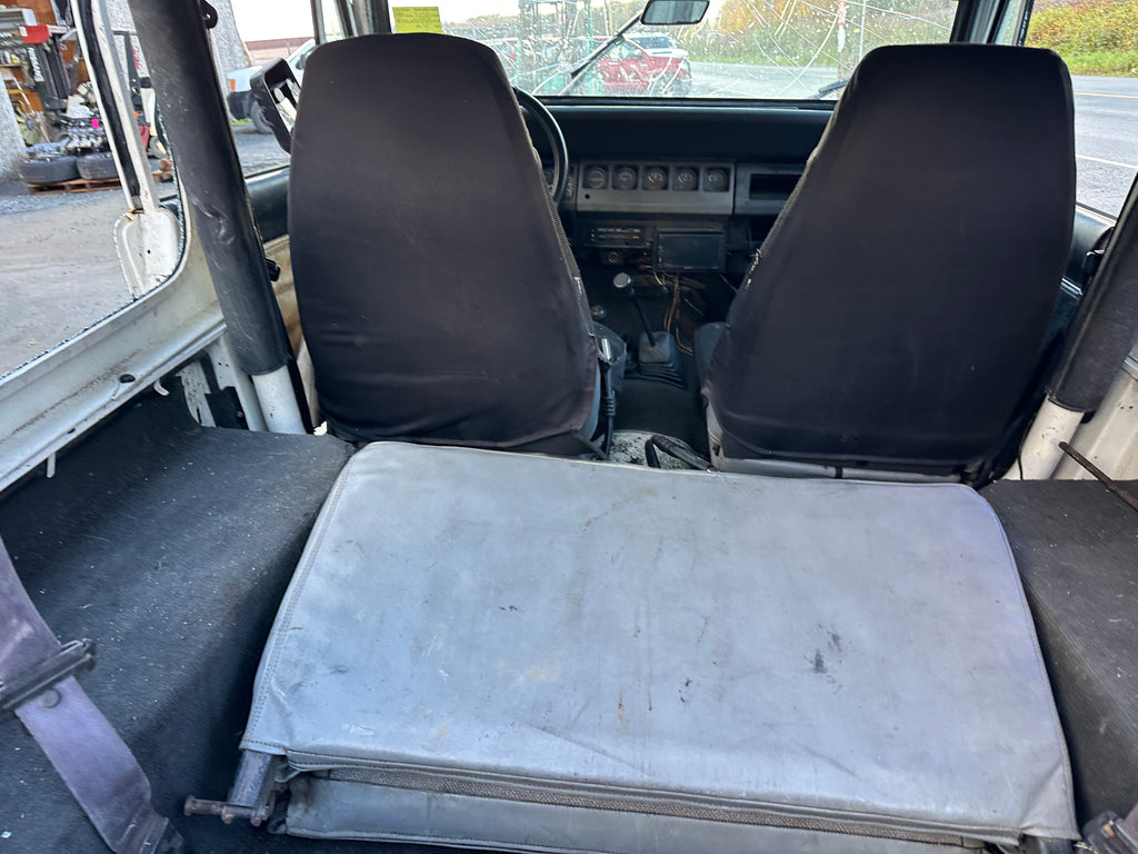 1995 Jeep Wrangler YJ Rio Grande 2.5 – J2551