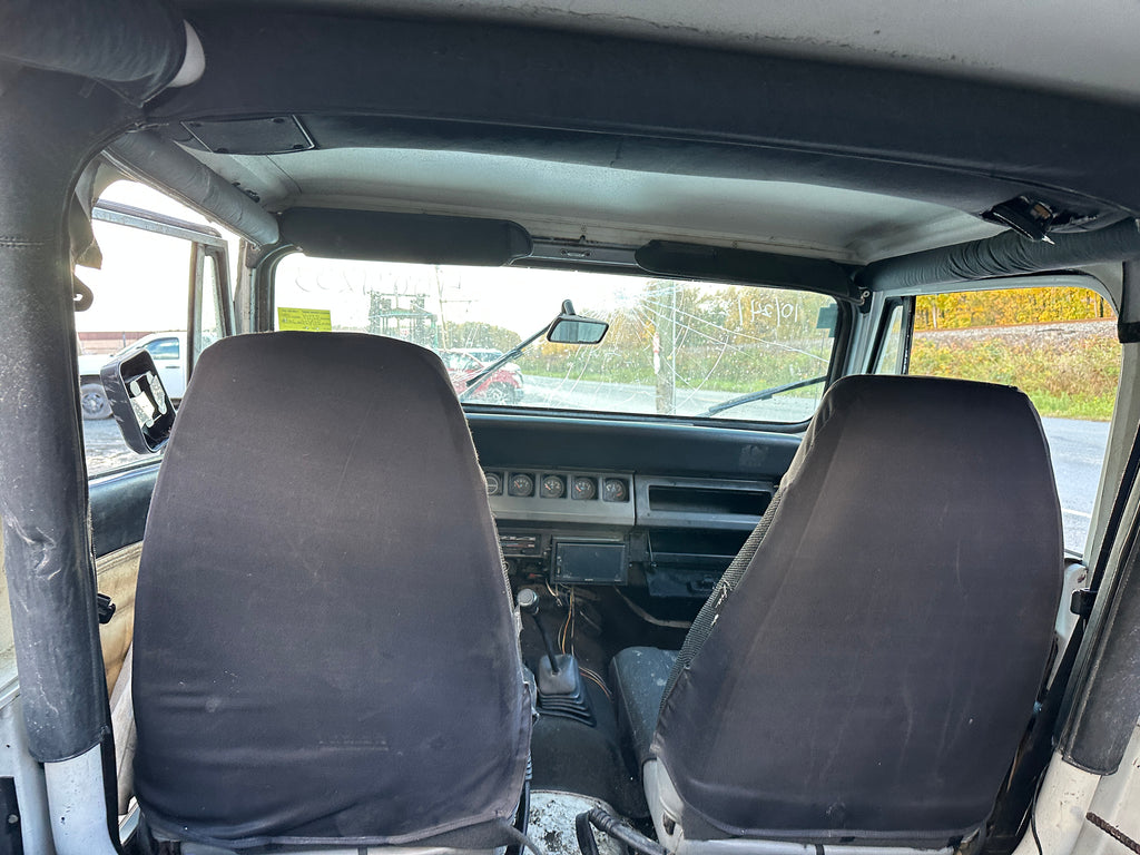 1995 Jeep Wrangler YJ Rio Grande 2.5 – J2551