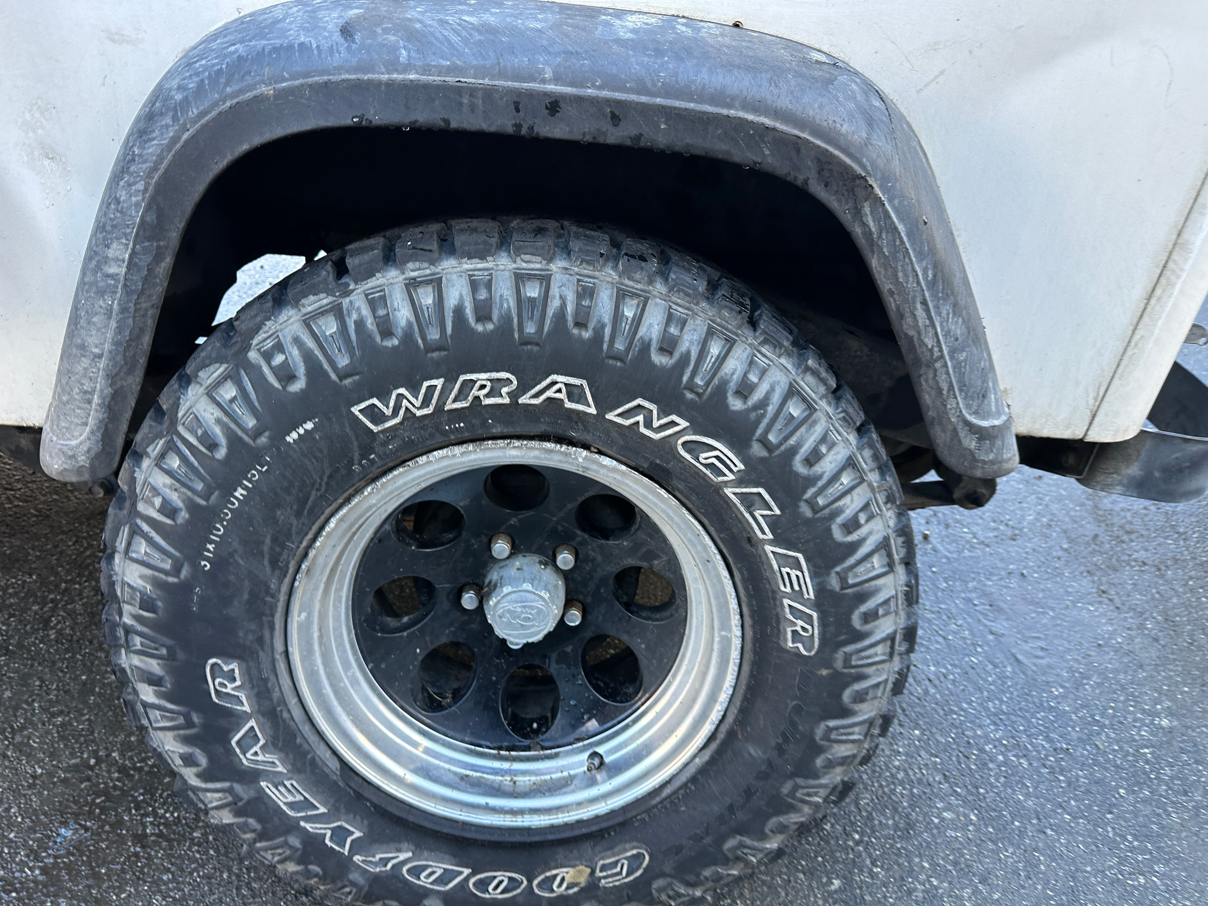 1995 Jeep Wrangler YJ Rio Grande 2.5 – J2551