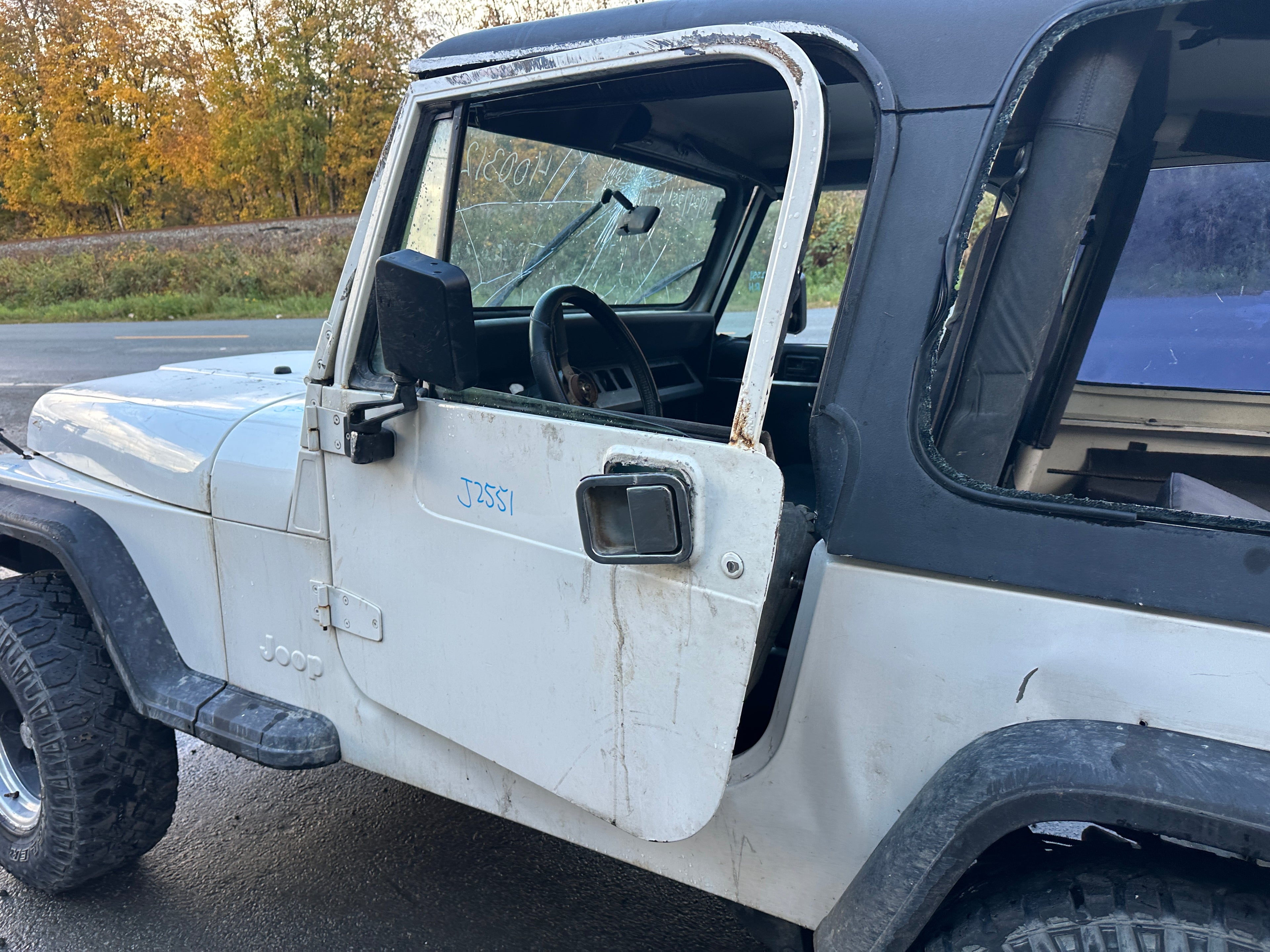 1995 Jeep Wrangler YJ Rio Grande 2.5 – J2551