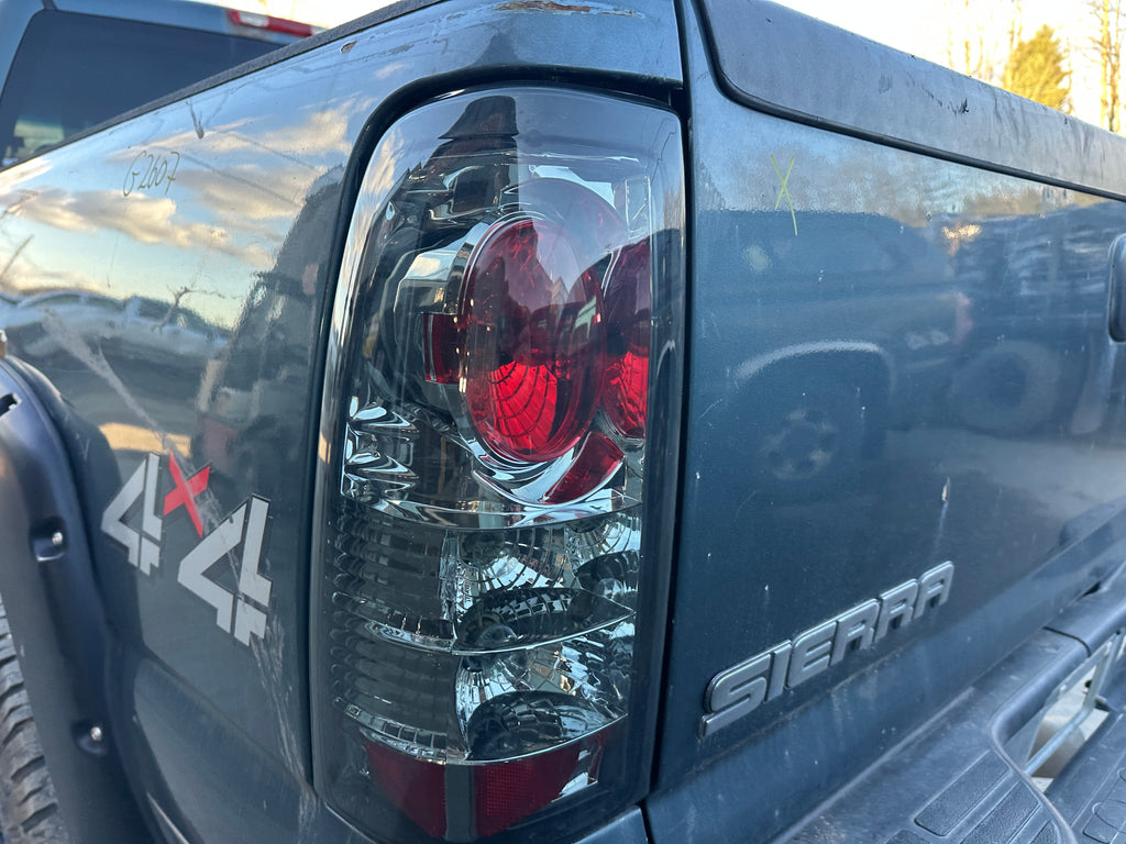 2007 GMC Sierra K2500HD 6.6 Duramax – G2607