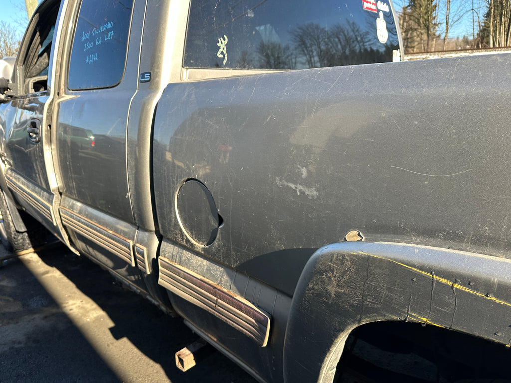 2001 Chevrolet Silverado 2500HD 6.6L LB7 Duramax – C2507