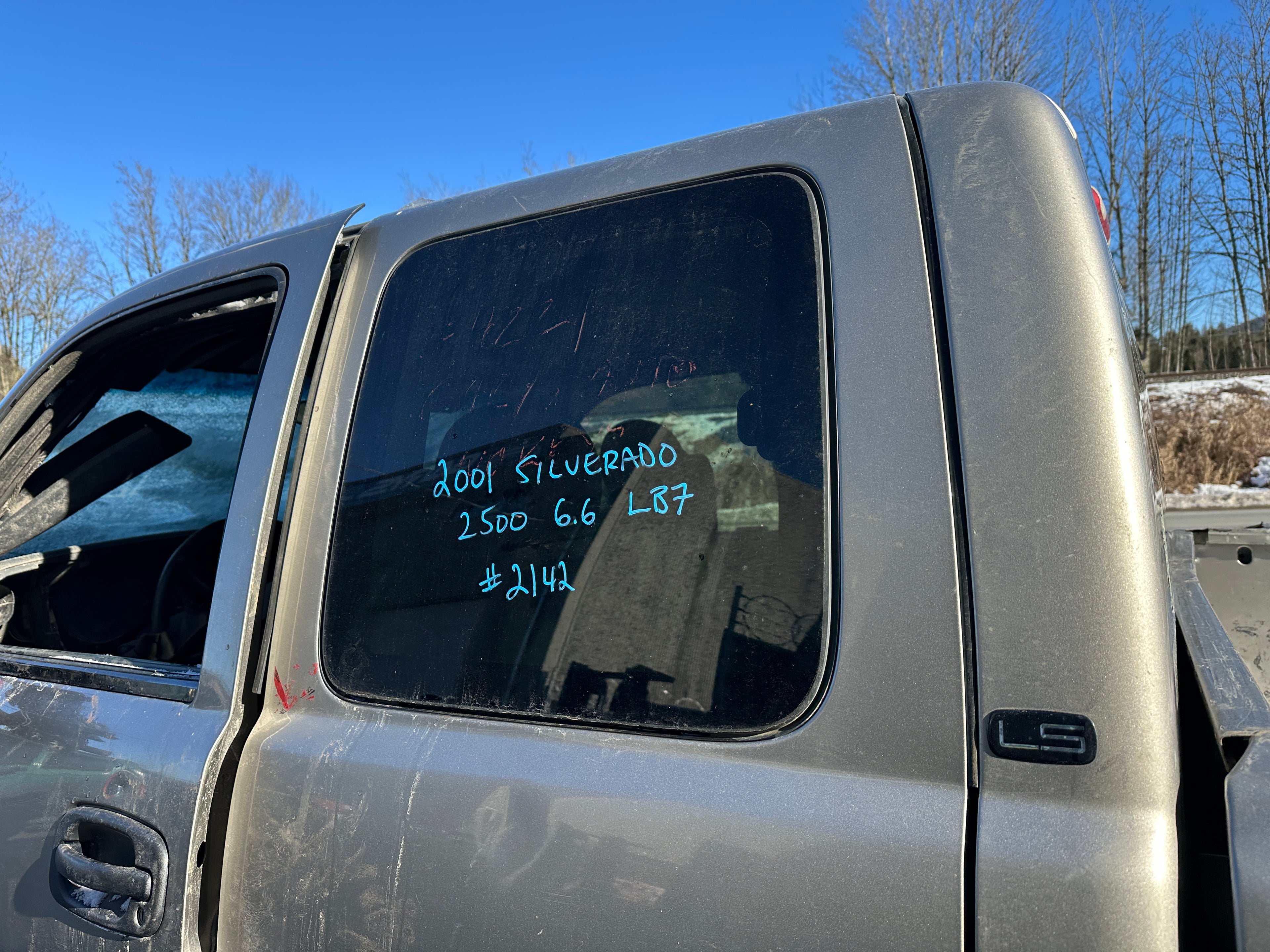 2001 Chevrolet Silverado 2500HD 6.6L LB7 Duramax – C2507