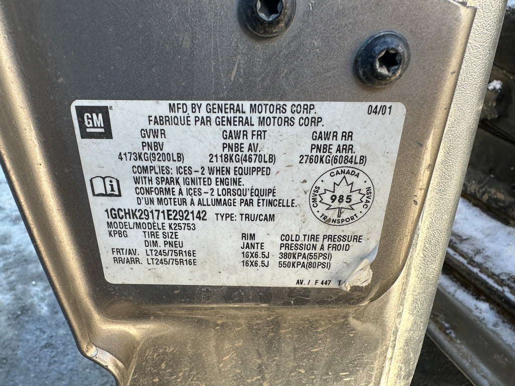 2001 Chevrolet Silverado 2500HD 6.6L LB7 Duramax – C2507