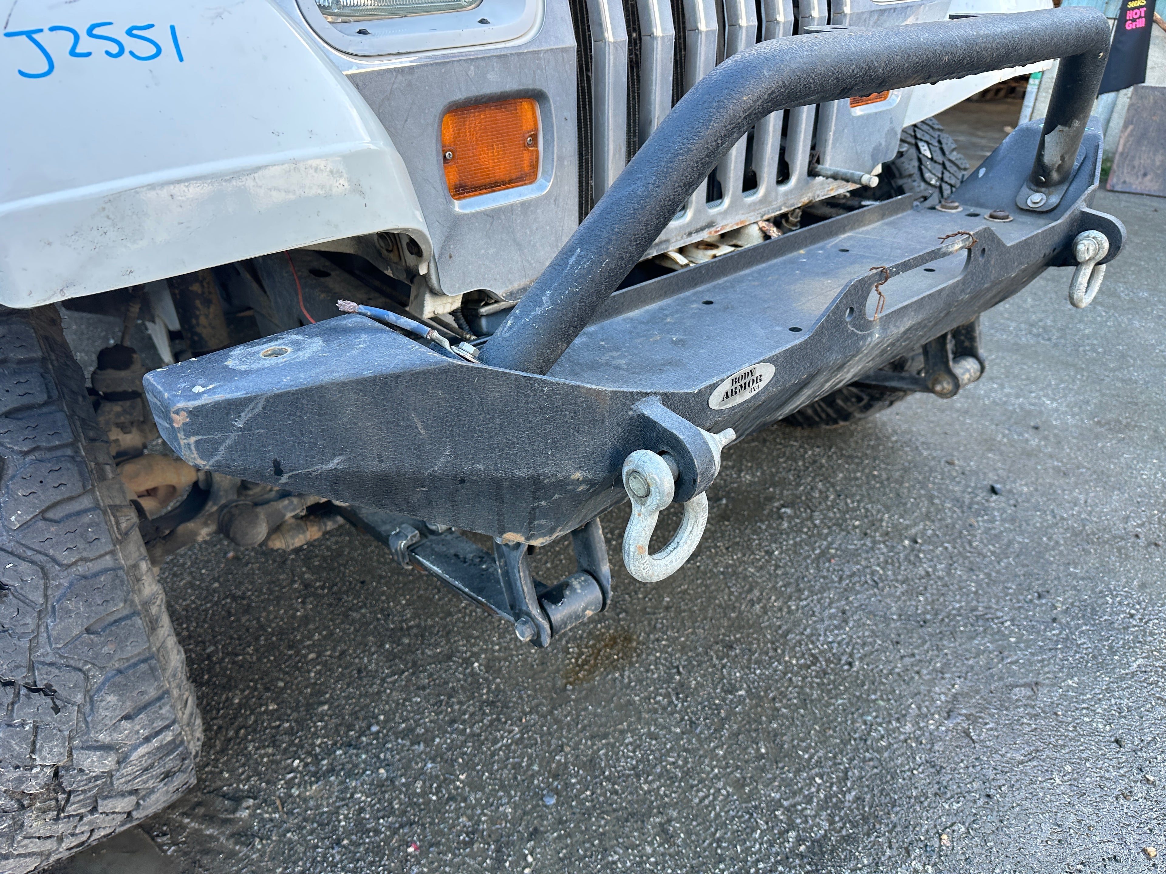 1995 Jeep Wrangler YJ Rio Grande 2.5 – J2551