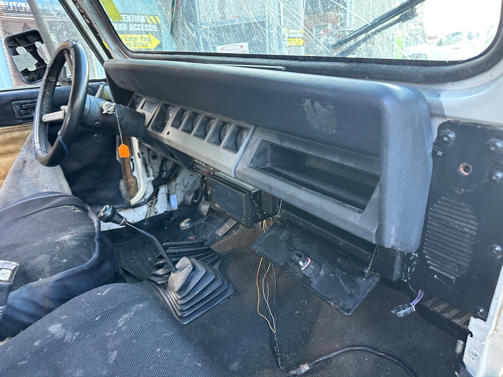 1995 Jeep Wrangler YJ Rio Grande 2.5 – J2551