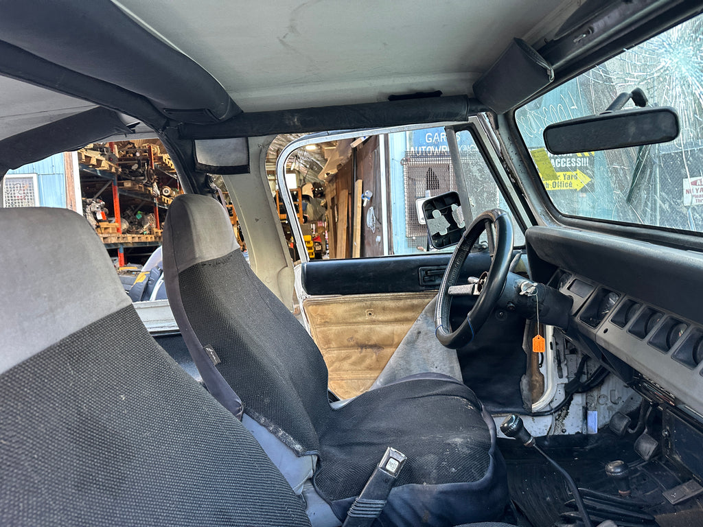 1995 Jeep Wrangler YJ Rio Grande 2.5 – J2551