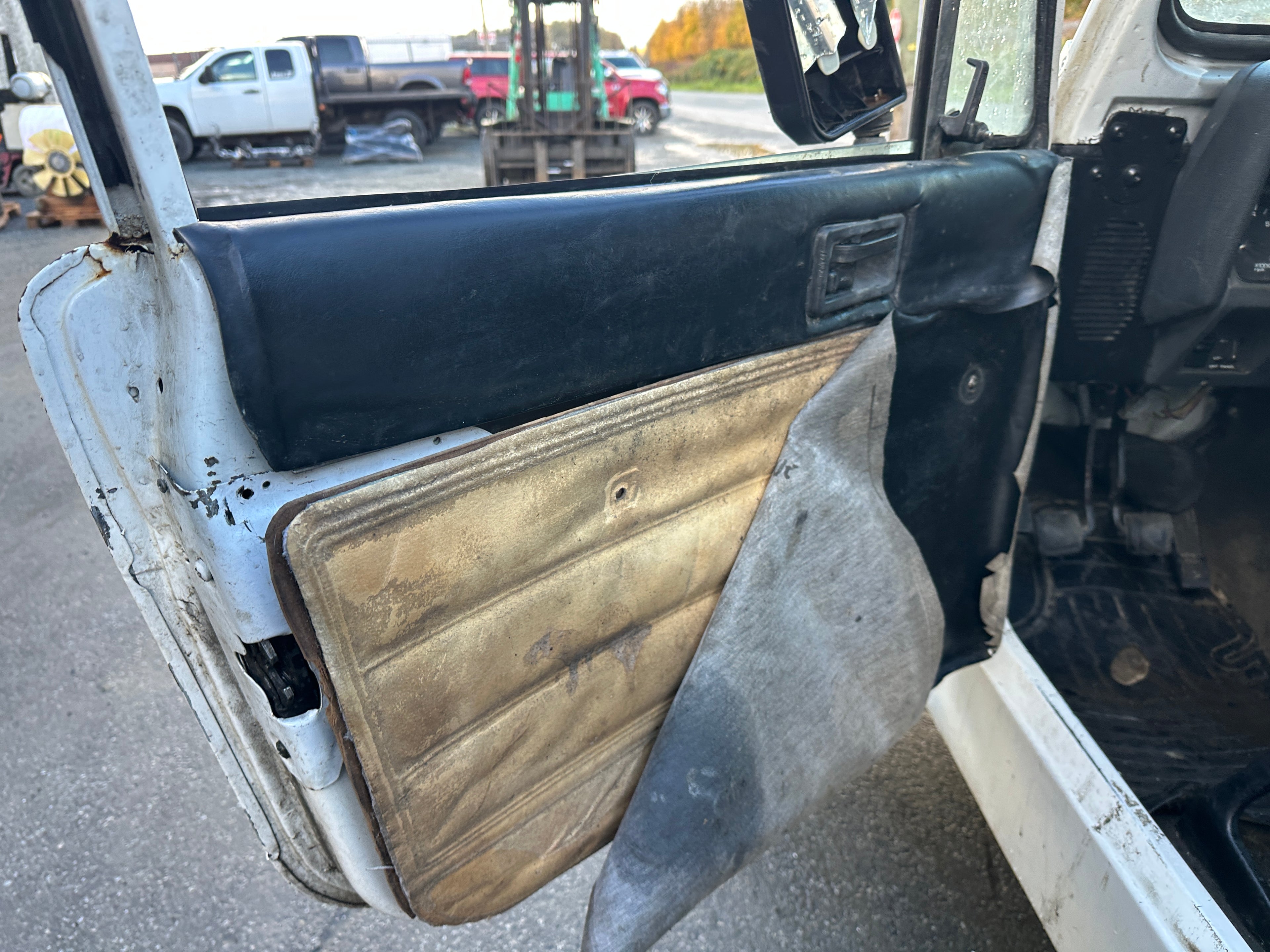 1995 Jeep Wrangler YJ Rio Grande 2.5 – J2551