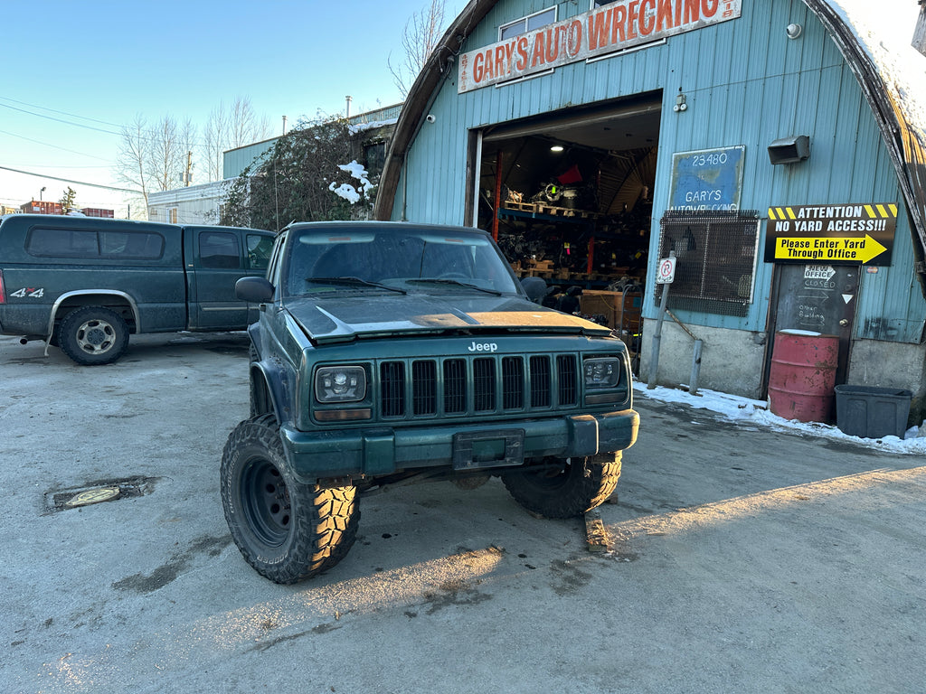 1999 Jeep Cherokee XJ 4.0 – J2506