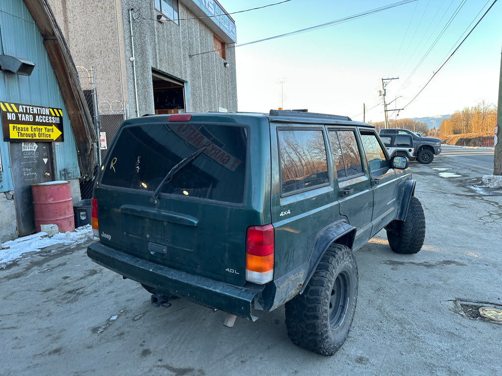 1999 Jeep Cherokee XJ 4.0 – J2506