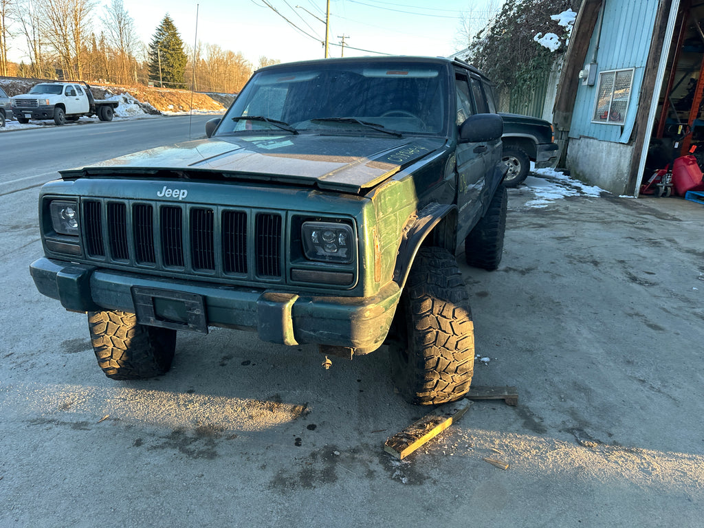 1999 Jeep Cherokee XJ 4.0 – J2506