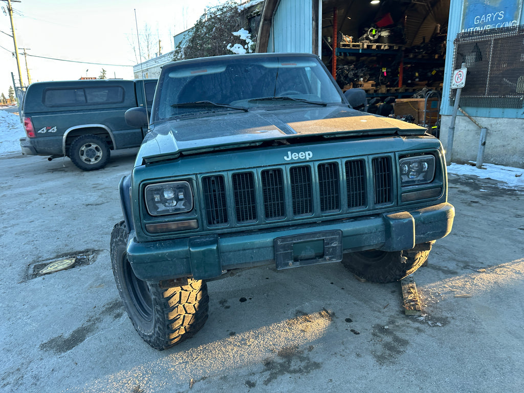 1999 Jeep Cherokee XJ 4.0 – J2506