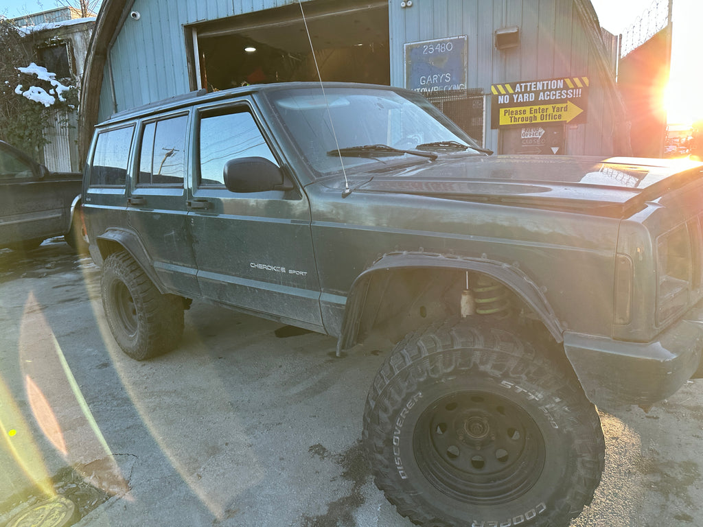 1999 Jeep Cherokee XJ 4.0 – J2506