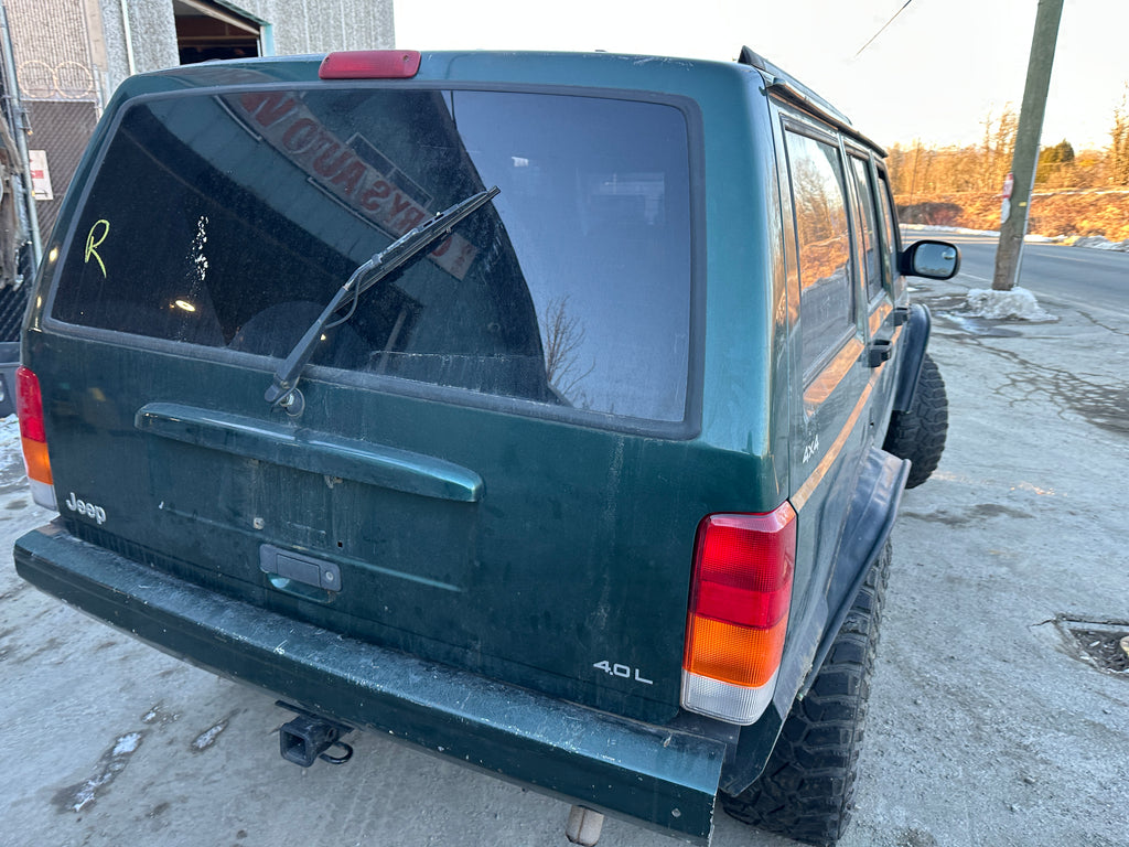 1999 Jeep Cherokee XJ 4.0 – J2506