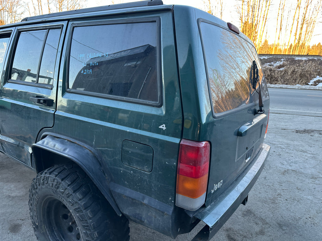 1999 Jeep Cherokee XJ 4.0 – J2506