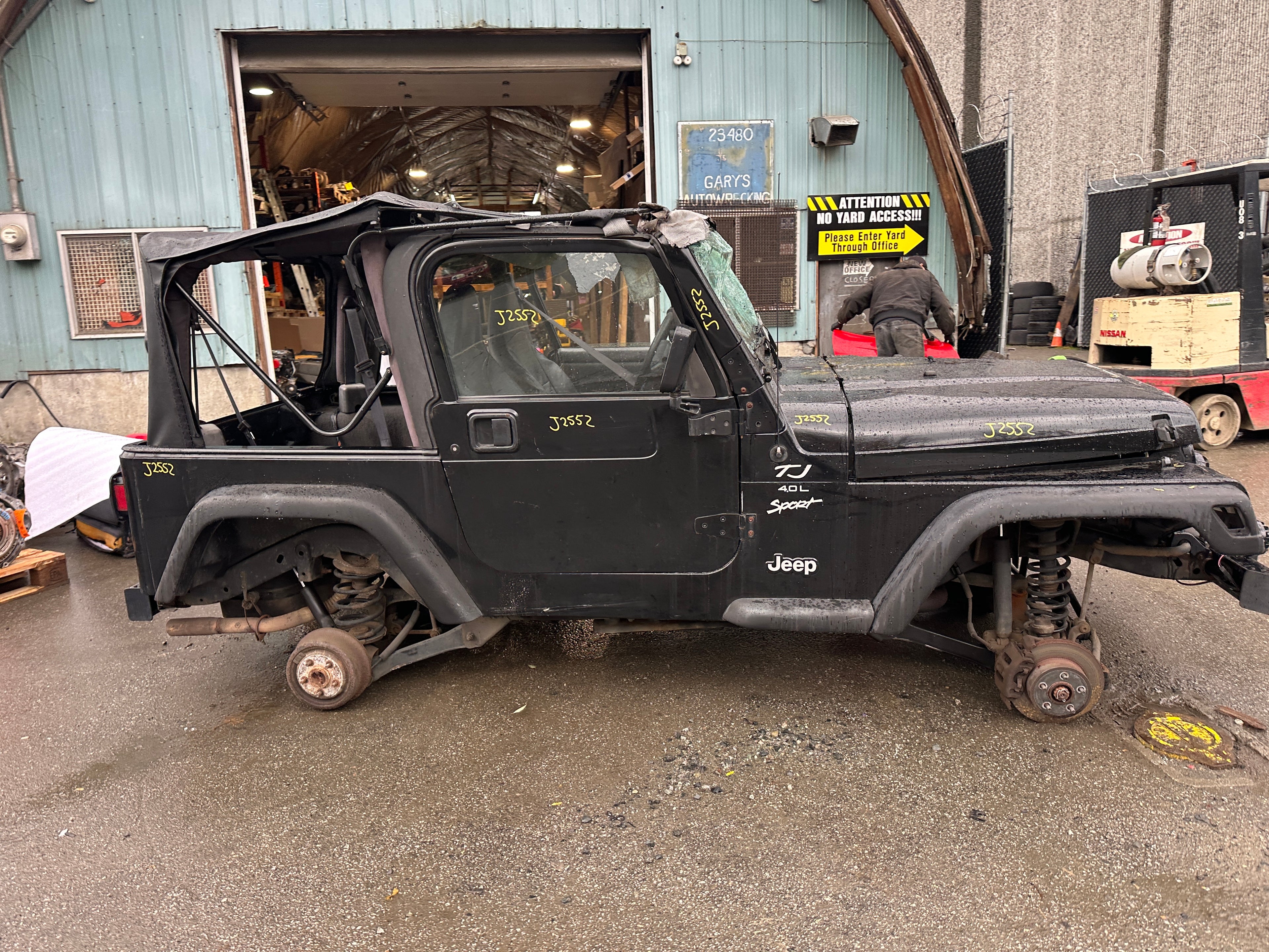 1999 Jeep Wrangler TJ Sport 4.0 – J2552
