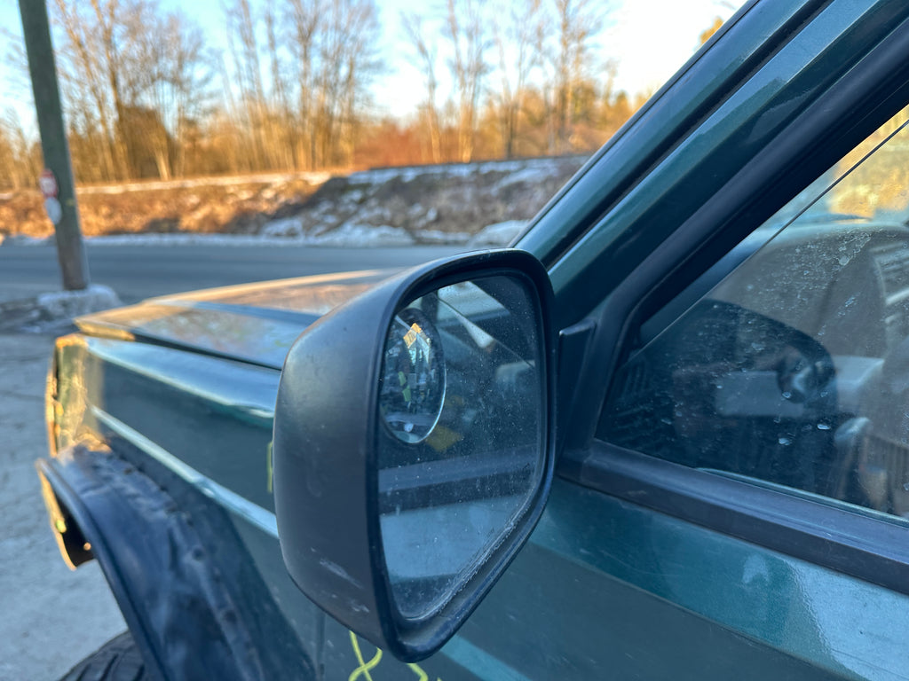 1999 Jeep Cherokee XJ 4.0 – J2506