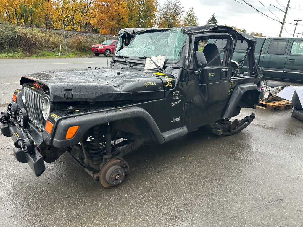 1999 Jeep Wrangler TJ Sport 4.0 – J2552