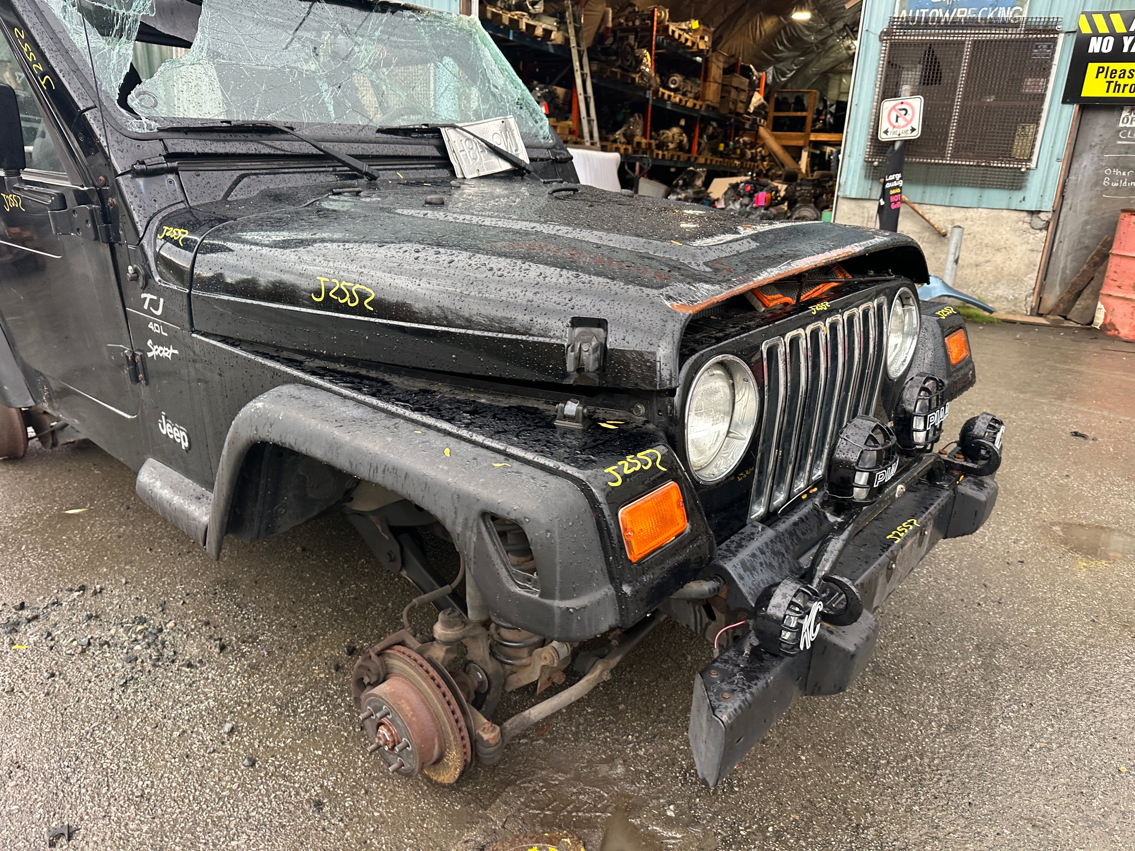 1999 Jeep Wrangler TJ Sport 4.0 – J2552