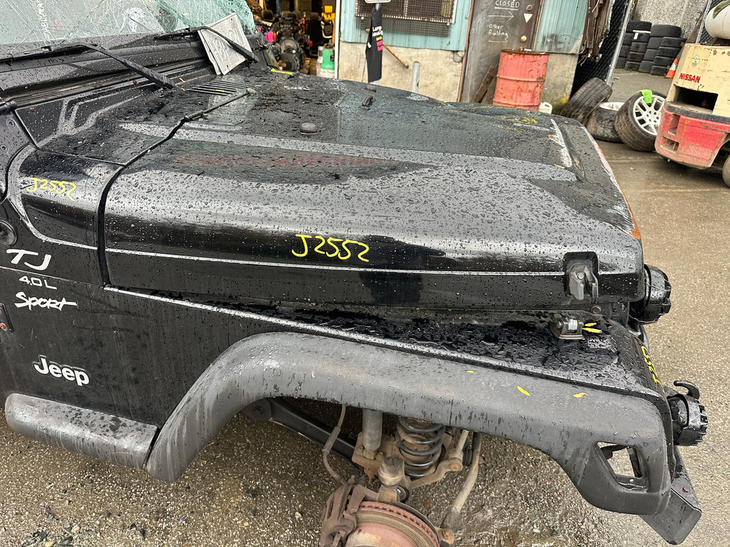 1999 Jeep Wrangler TJ Sport 4.0 – J2552