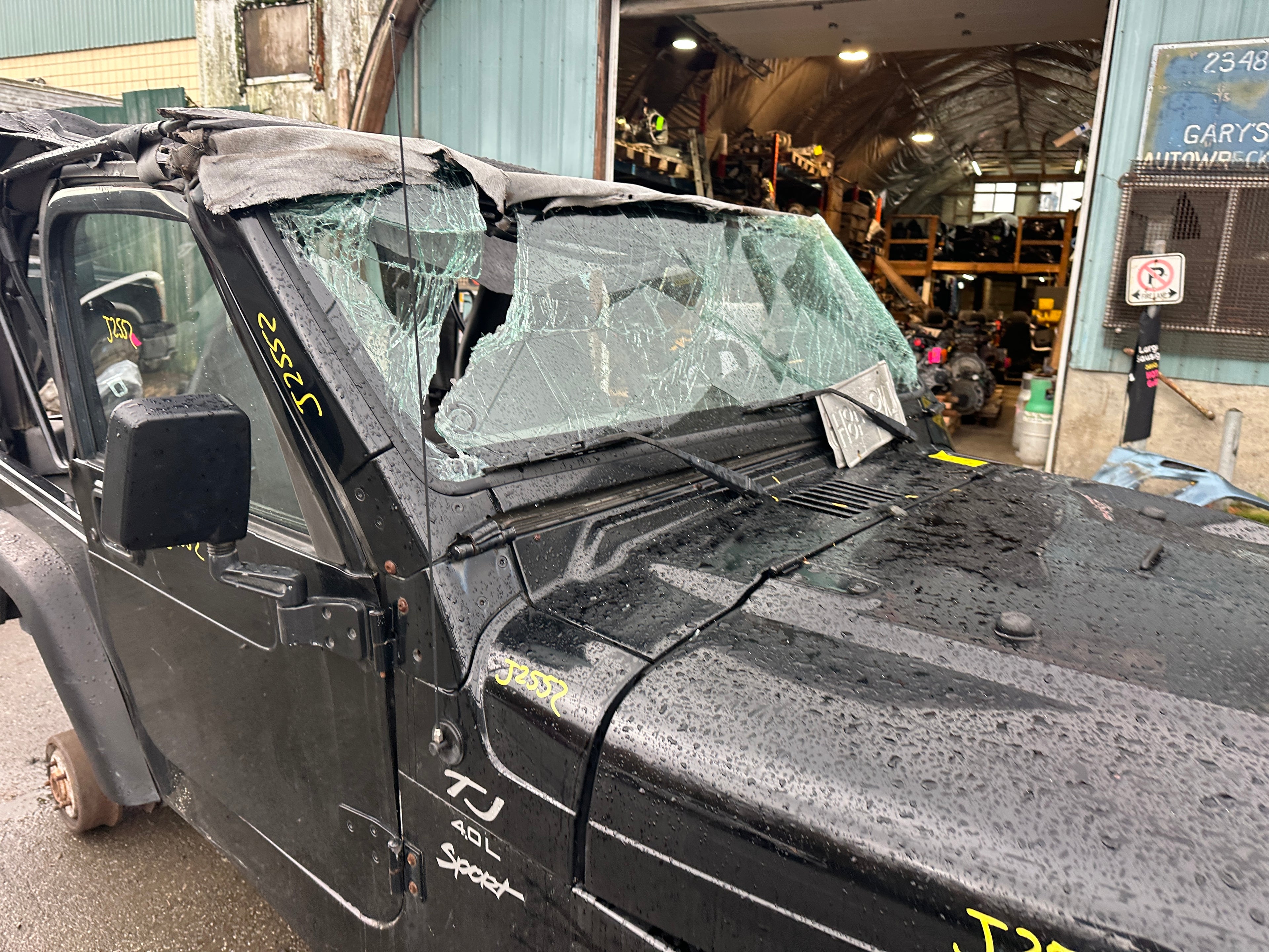 1999 Jeep Wrangler TJ Sport 4.0 – J2552