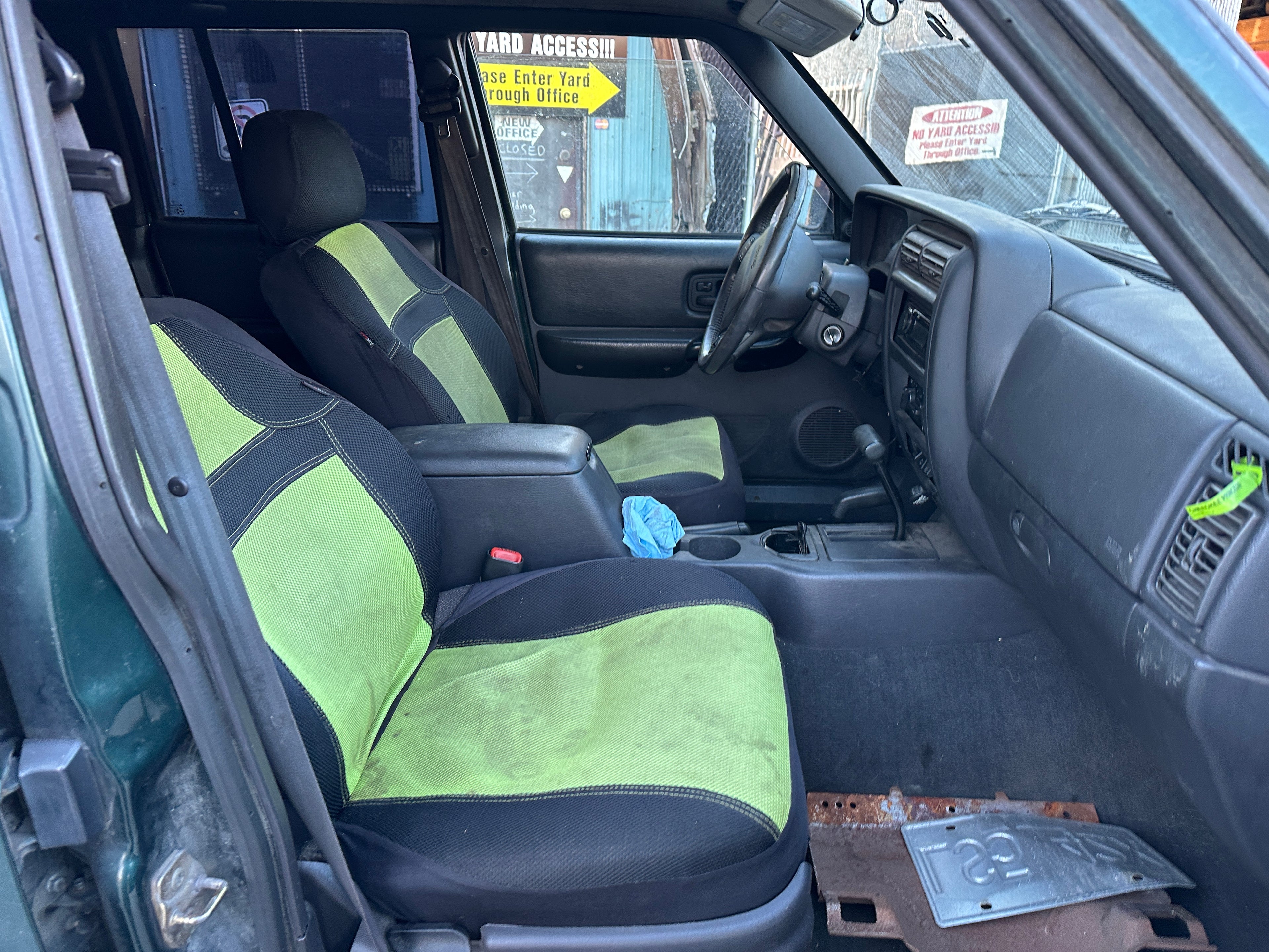 1999 Jeep Cherokee XJ 4.0 – J2506