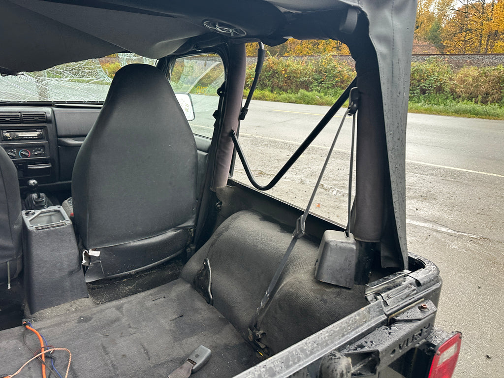 1999 Jeep Wrangler TJ Sport 4.0 – J2552