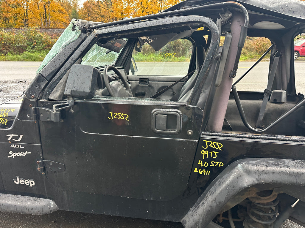 1999 Jeep Wrangler TJ Sport 4.0 – J2552