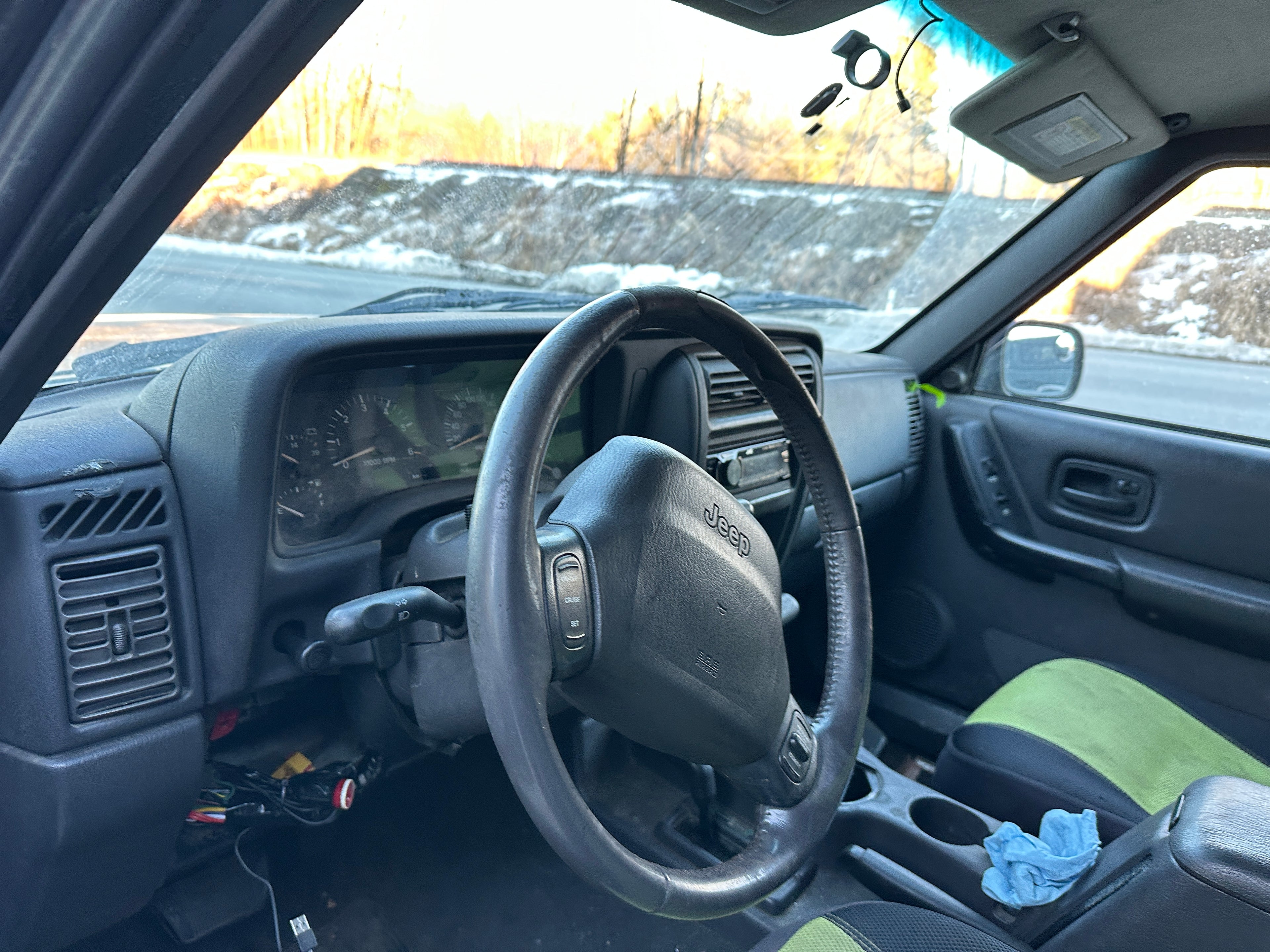 1999 Jeep Cherokee XJ 4.0 – J2506