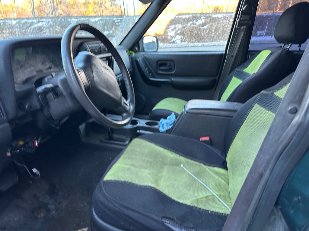 1999 Jeep Cherokee XJ 4.0 – J2506