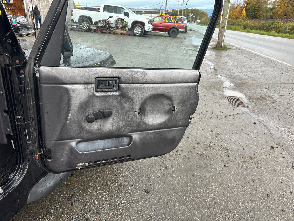 1999 Jeep Wrangler TJ Sport 4.0 – J2552