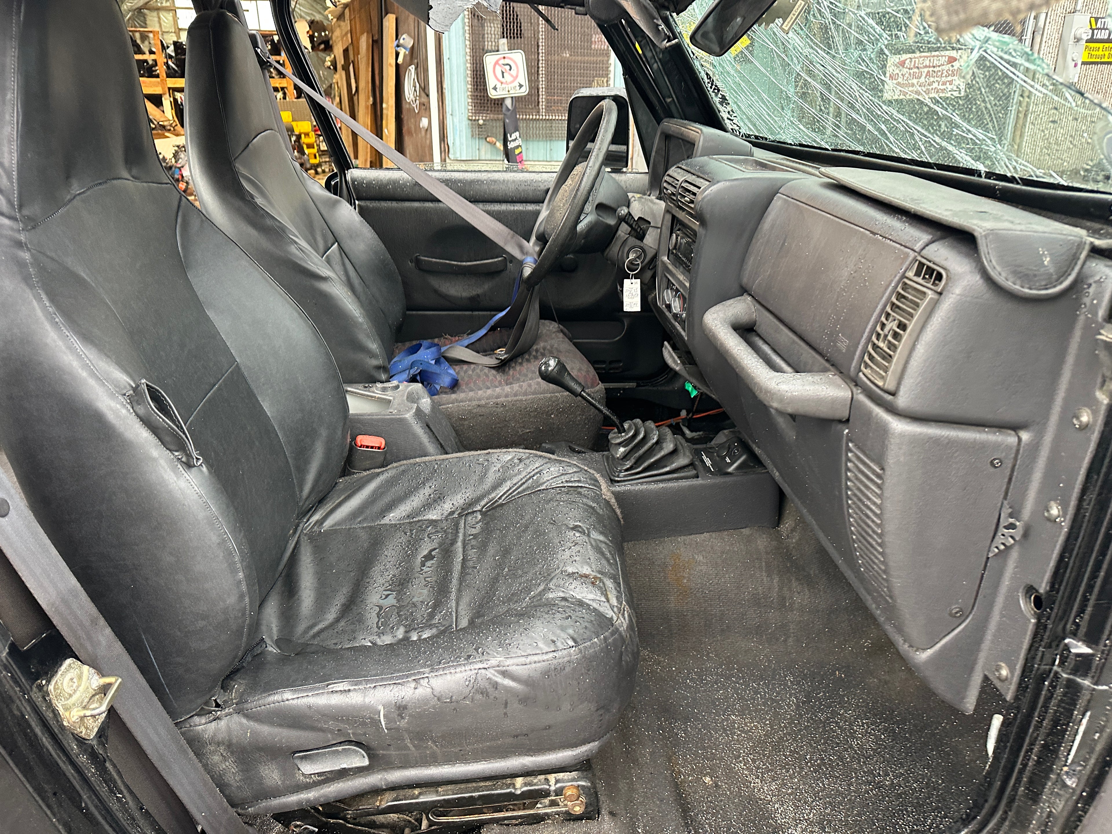 1999 Jeep Wrangler TJ Sport 4.0 – J2552