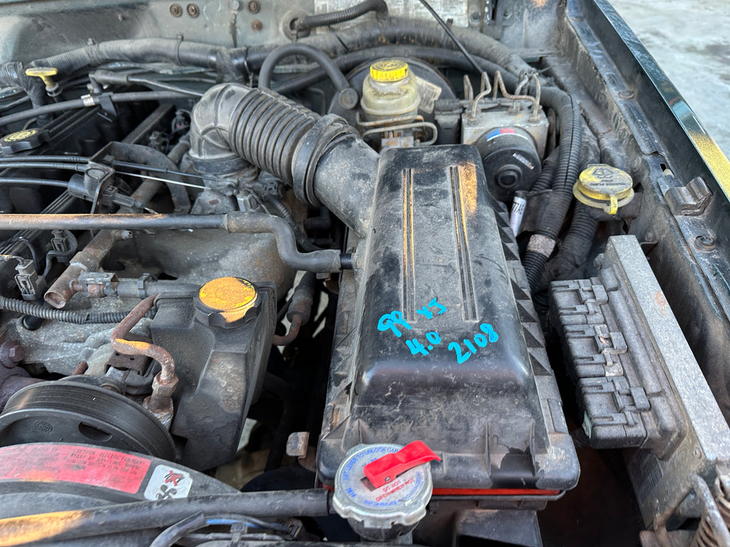 1999 Jeep Cherokee XJ 4.0 – J2506