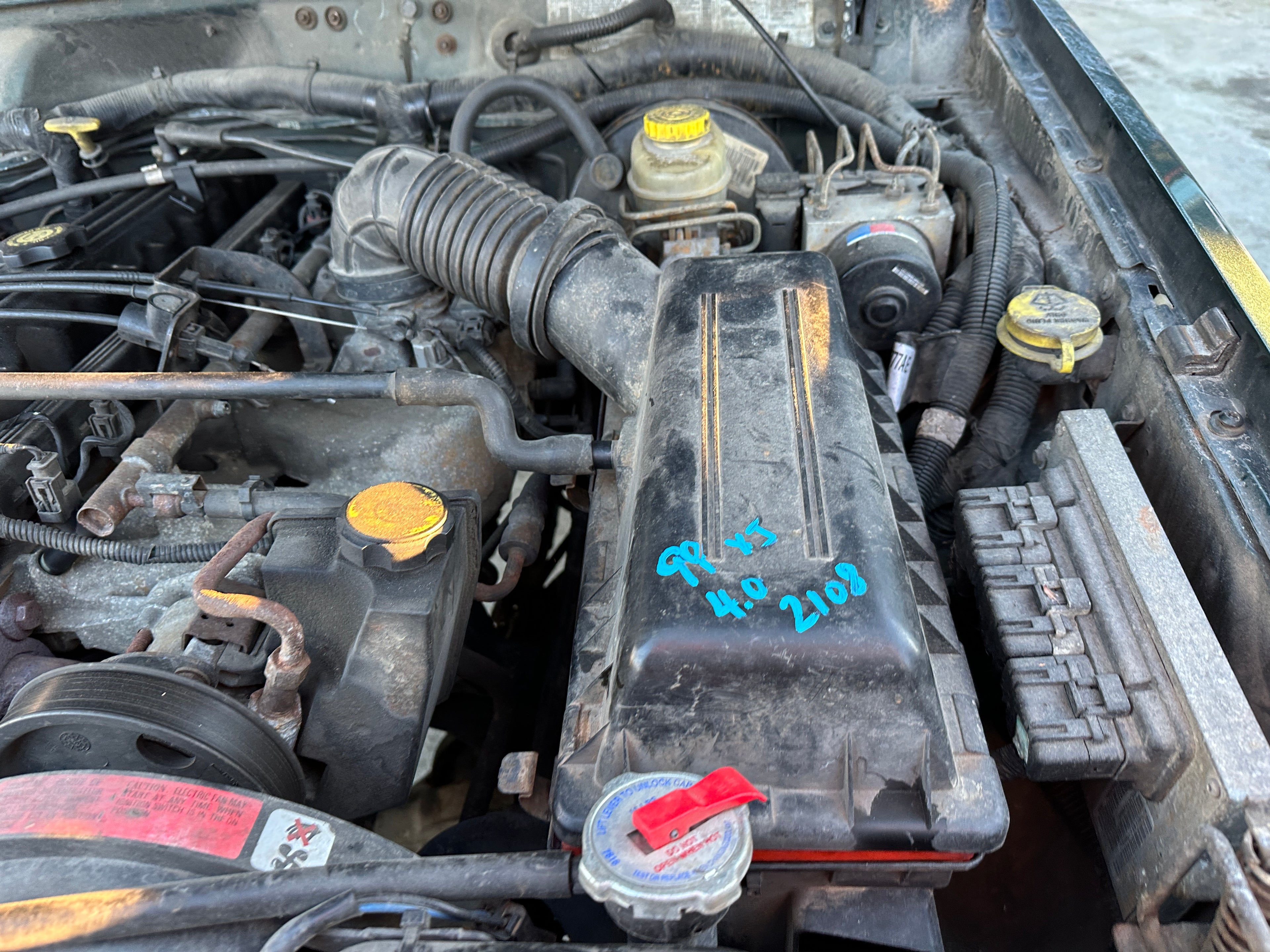 1999 Jeep Cherokee XJ 4.0 – J2506