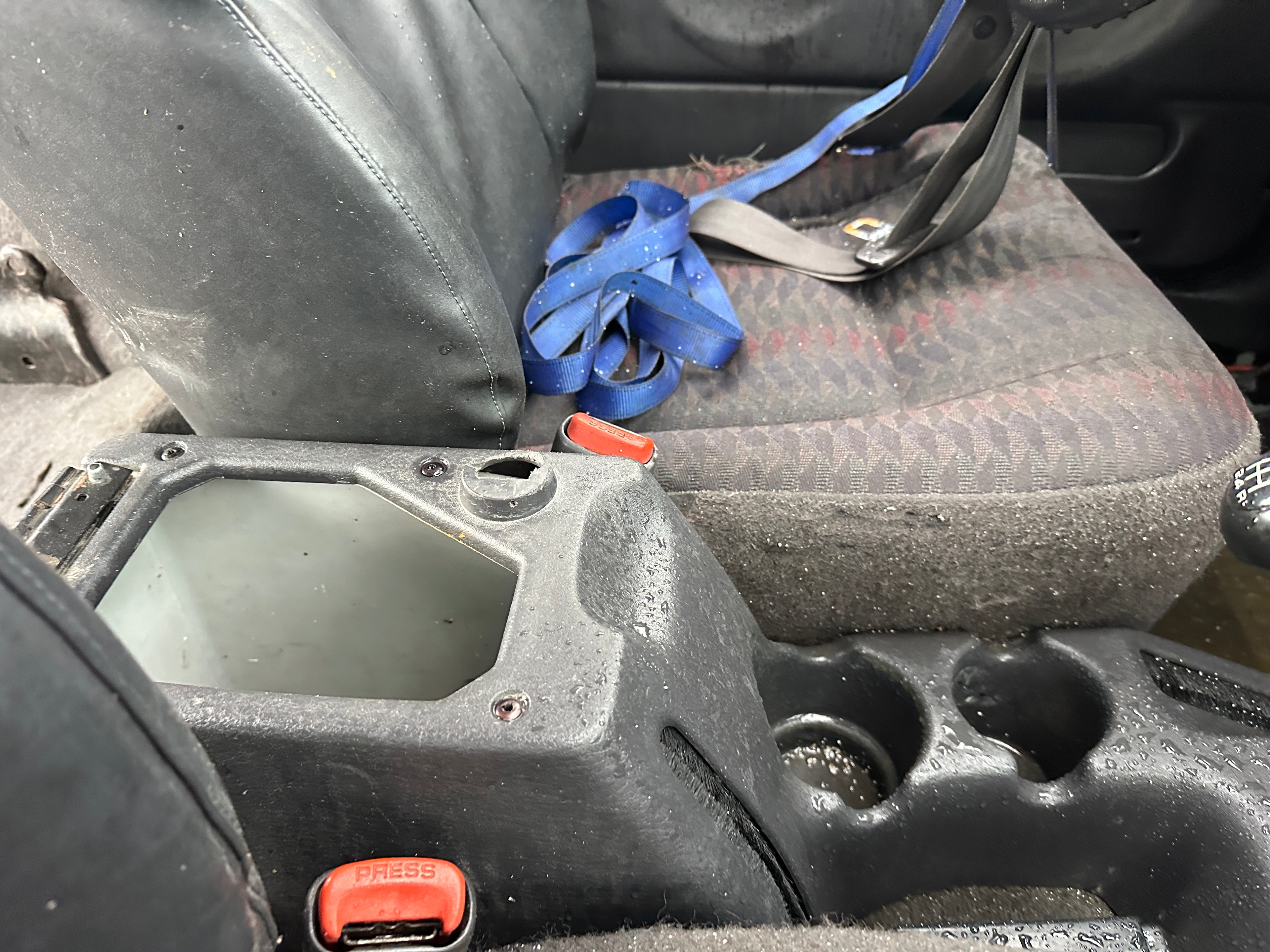 1999 Jeep Wrangler TJ Sport 4.0 – J2552