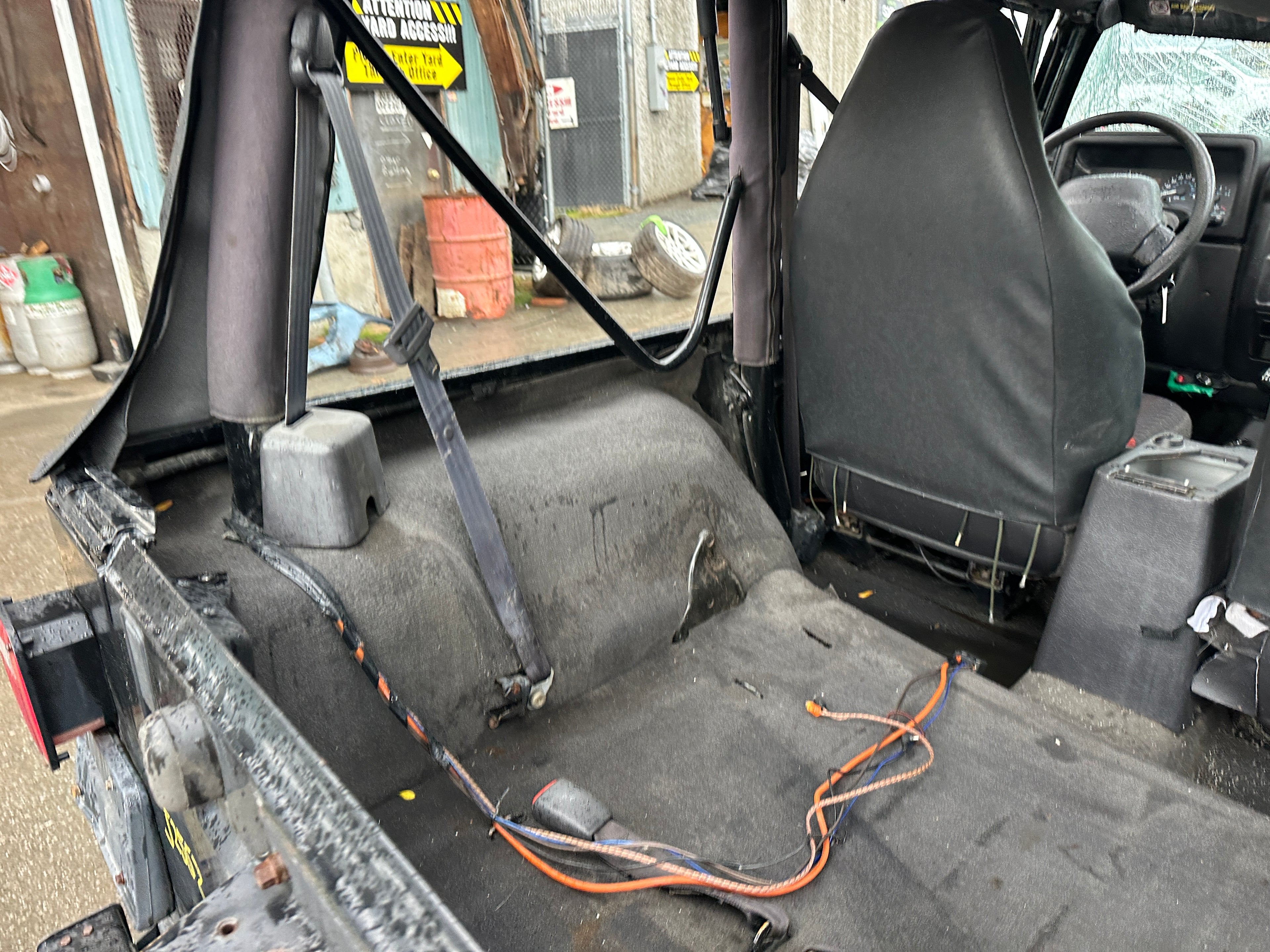 1999 Jeep Wrangler TJ Sport 4.0 – J2552