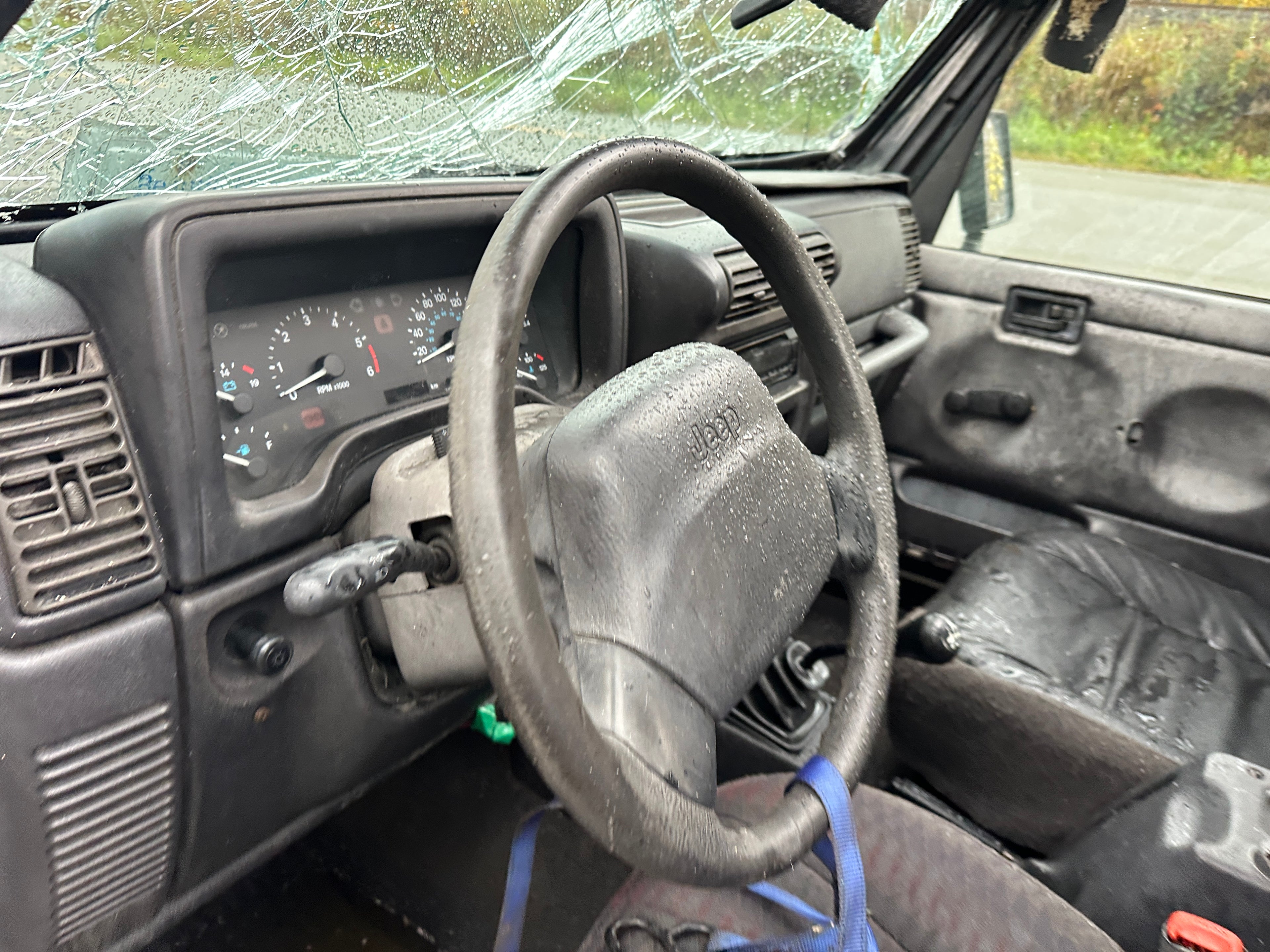 1999 Jeep Wrangler TJ Sport 4.0 – J2552