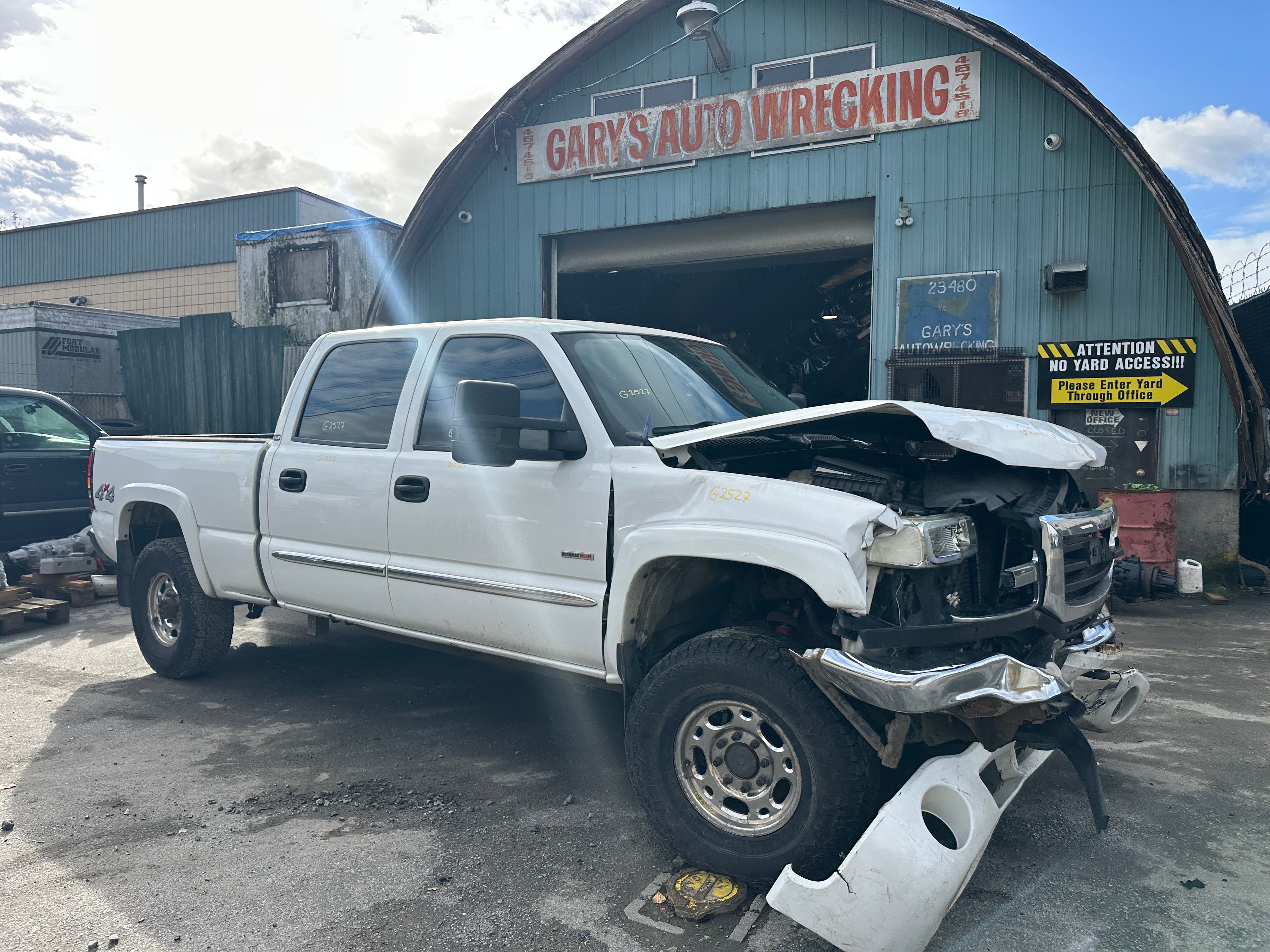 2004 GMC Sierra K2500HD 6.6 LLY Duramax – G2527